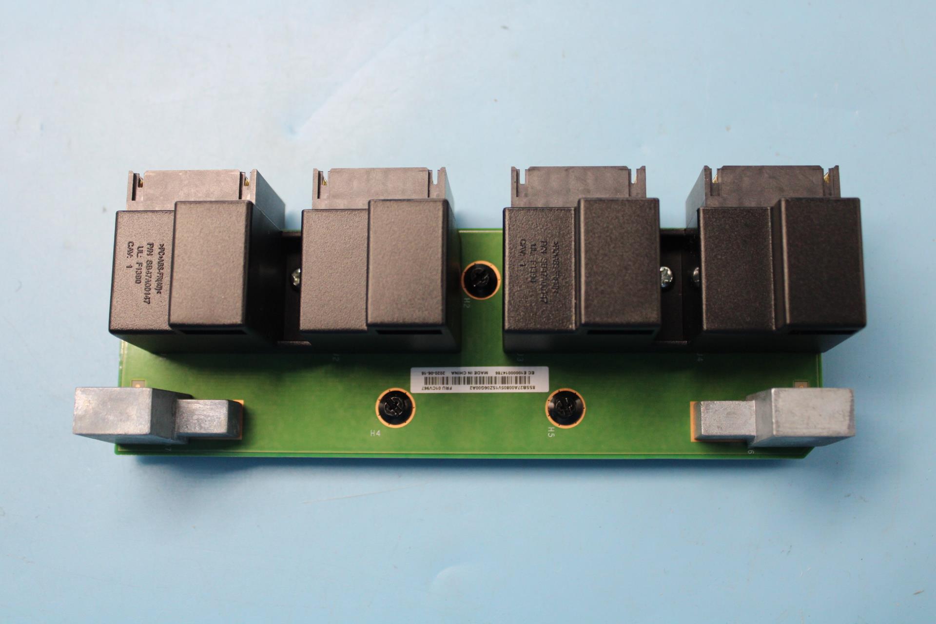 Опция Lenovo Midplane for 8-Socket Configurations - MCI Location D (01CV967)