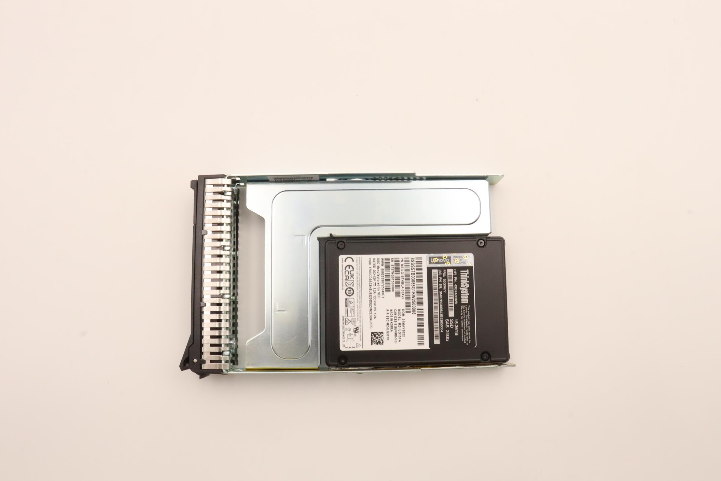 SSD накопитель Lenovo ThinkSystem 3.5" PM1653 15.36TB Read Intensive SAS 24Gb HS SSD SED (03GX677)
