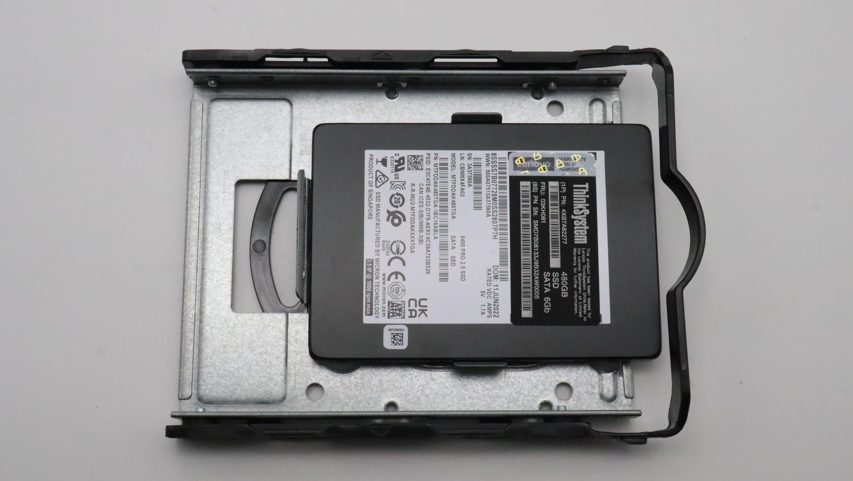 SSD накопитель Lenovo ThinkSystem ST50 V2 3.5" 5400 PRO 480GB Read Intensive SATA 6Gb NHS SSD (03KH081)
