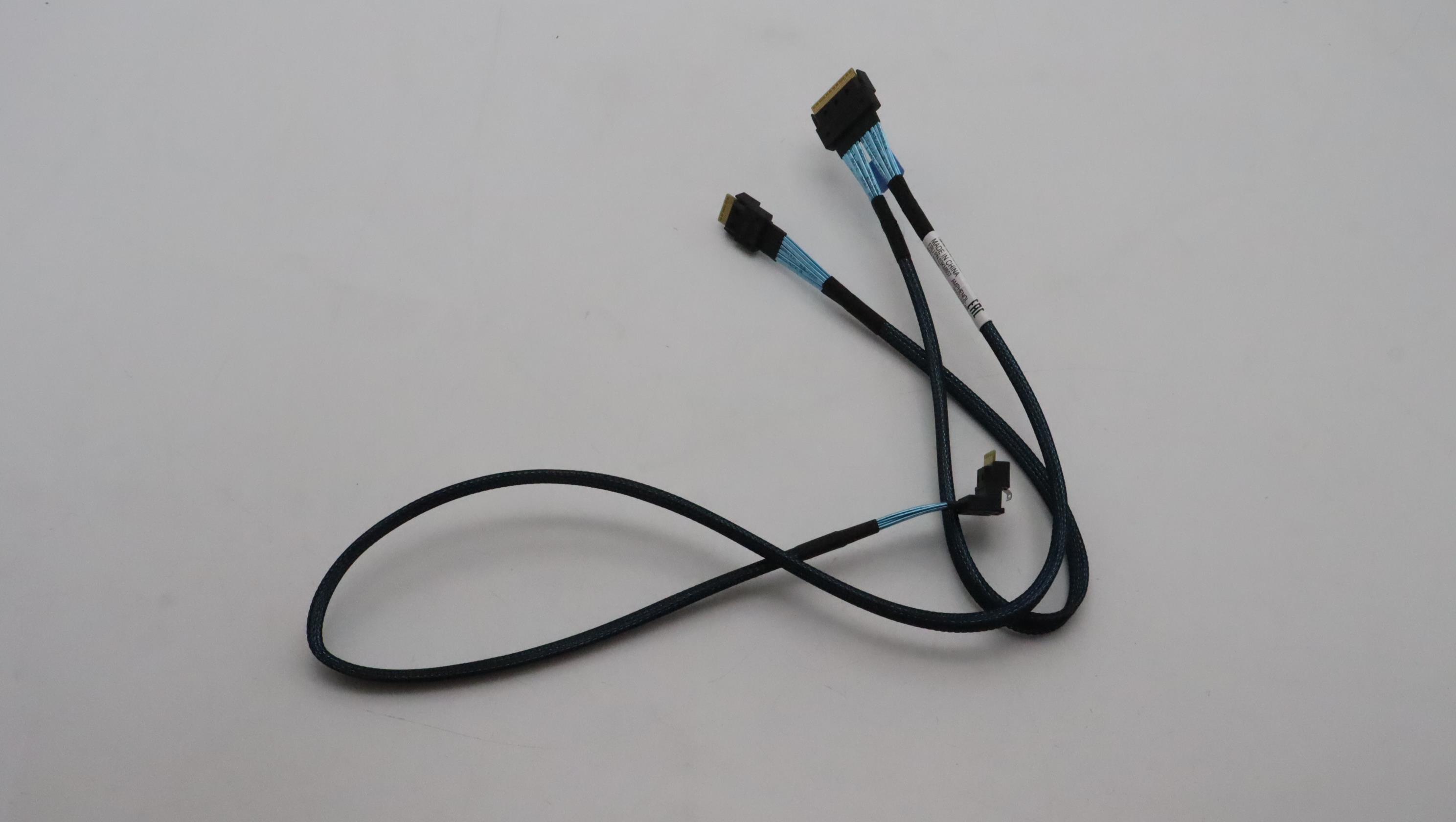 Кабель Lenovo Cable, Internal,PCIE Gen4 cable, SLx8 - 2*SLx4, Riser2 to Front/Rear BP, 650/390mm (03KM807)