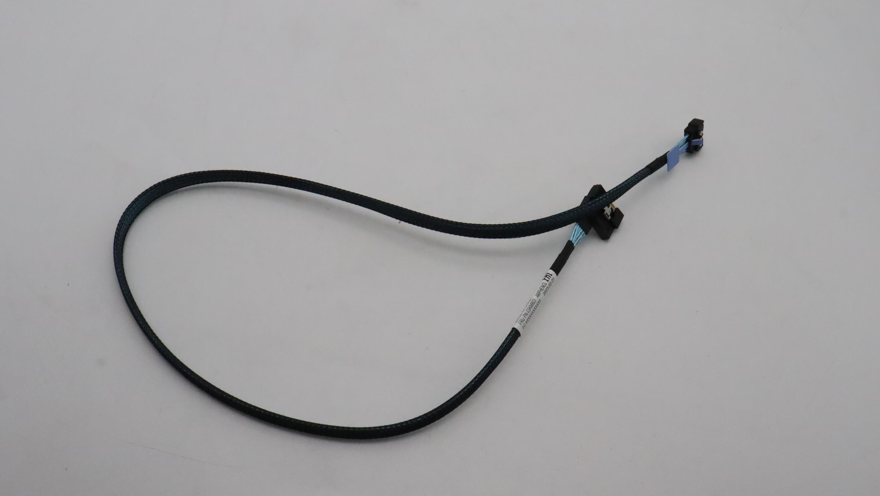 Кабель Lenovo Cable, Internal,PCIE Gen4 Cable, MCIOx4-SLx8, 720mm (03KM803)
