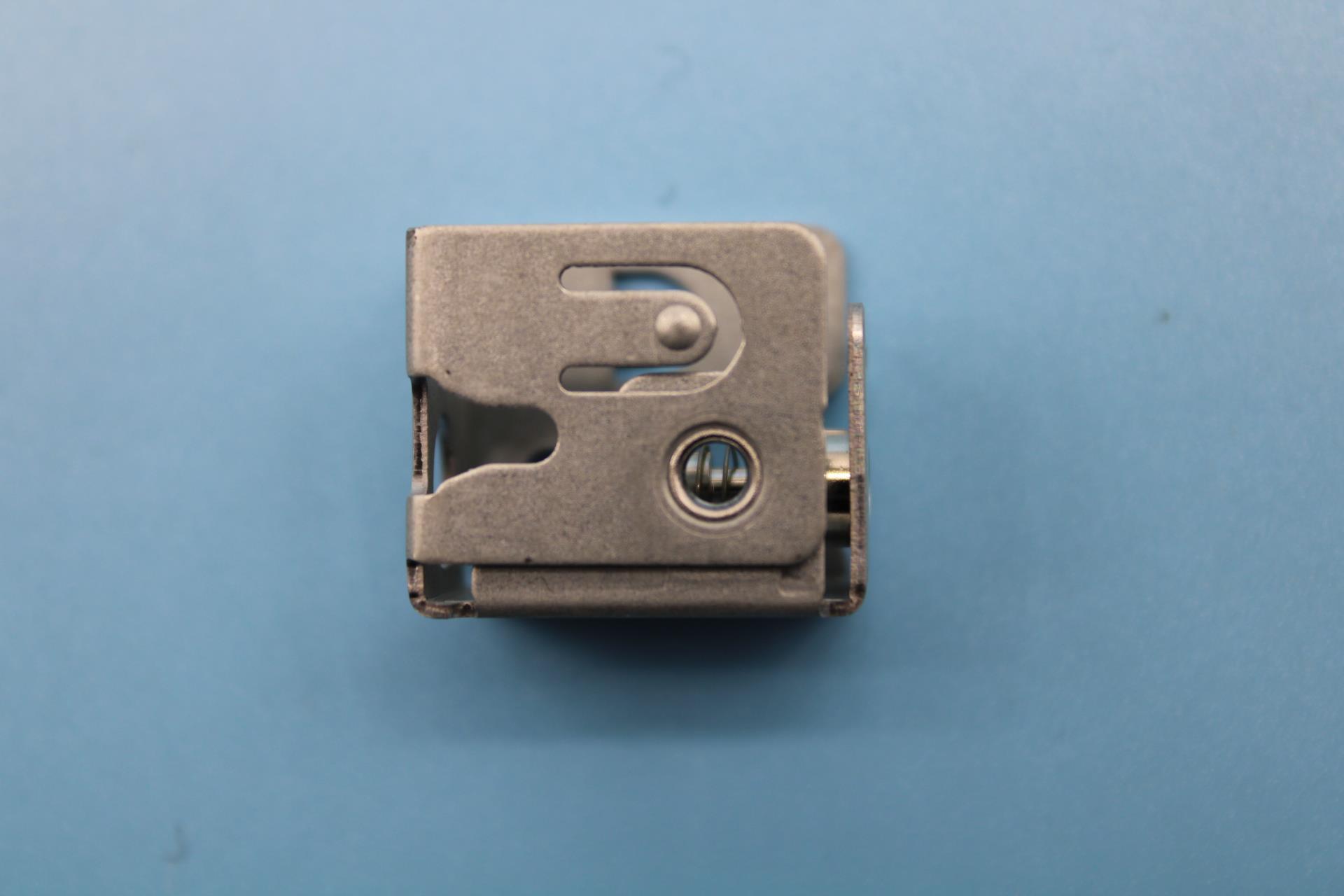 Опция Lenovo Mechanical assembly,middle support for NVMe SSD (03GY339)