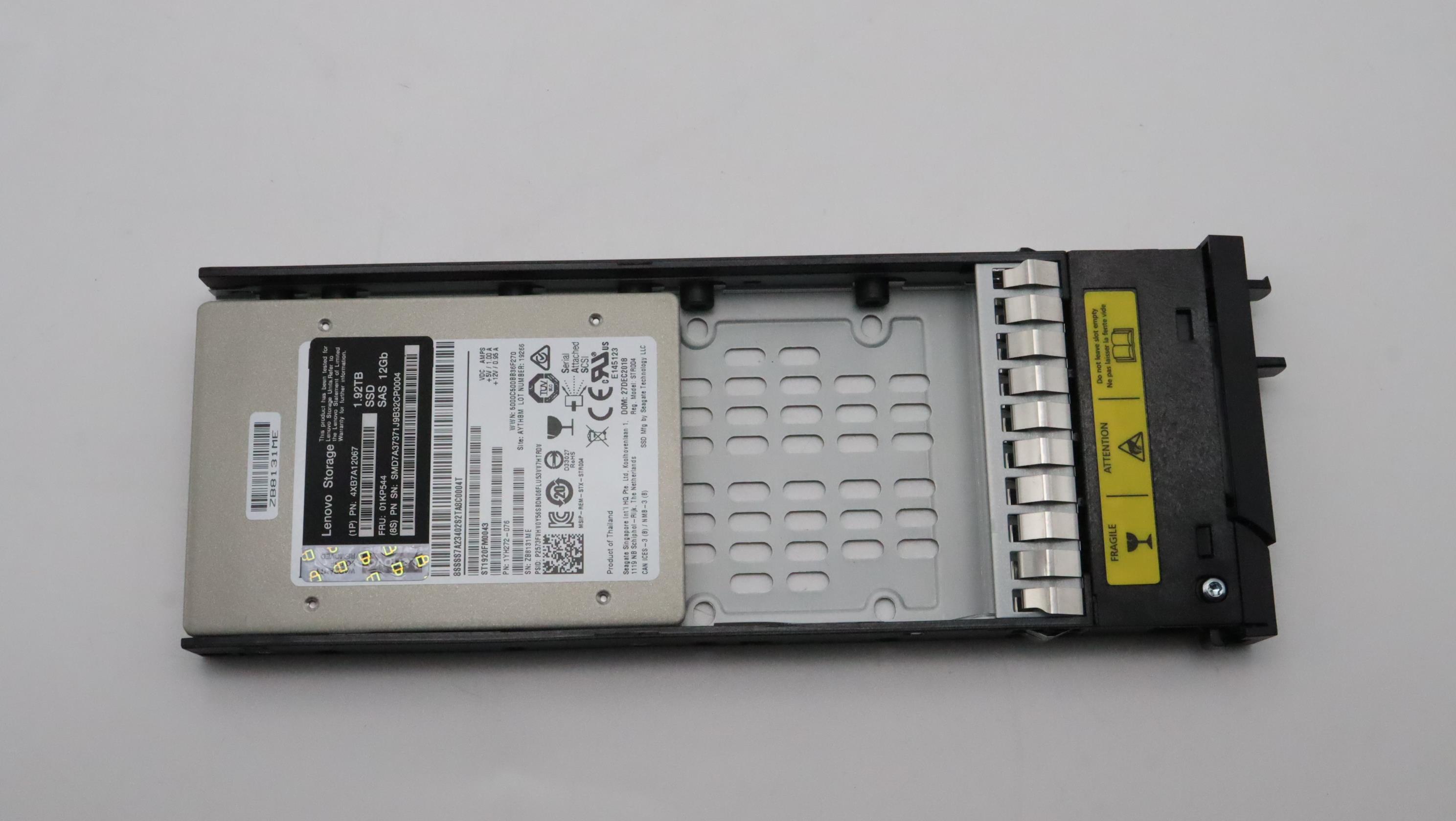 SSD накопитель Lenovo SSD Assembly, SAS, 2.5", 1.92TB 1DWPD 12.0Gb/s, Hot Swap, Internal Hard Drive, with tray (01KP544)