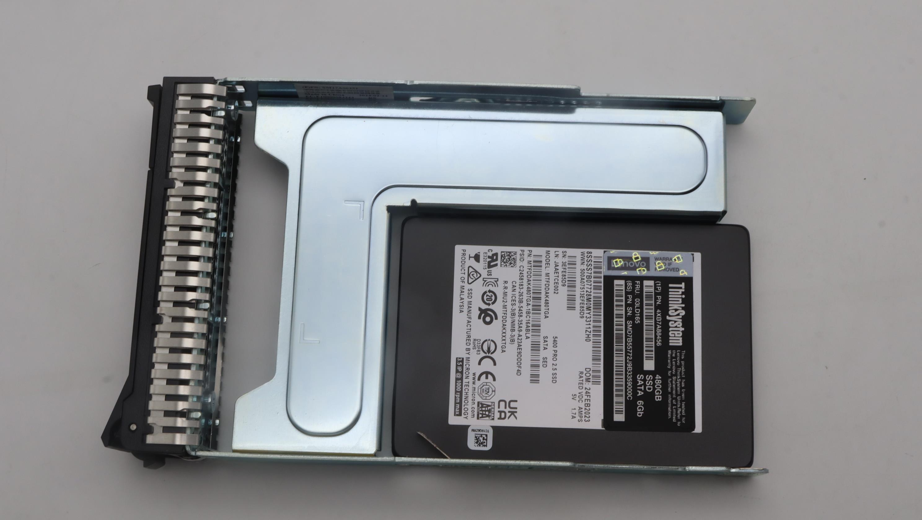 SSD накопитель Lenovo ThinkSystem 3.5" 5400 PRO 480GB Read Intensive SATA 6Gb HS SSD (03LD165)