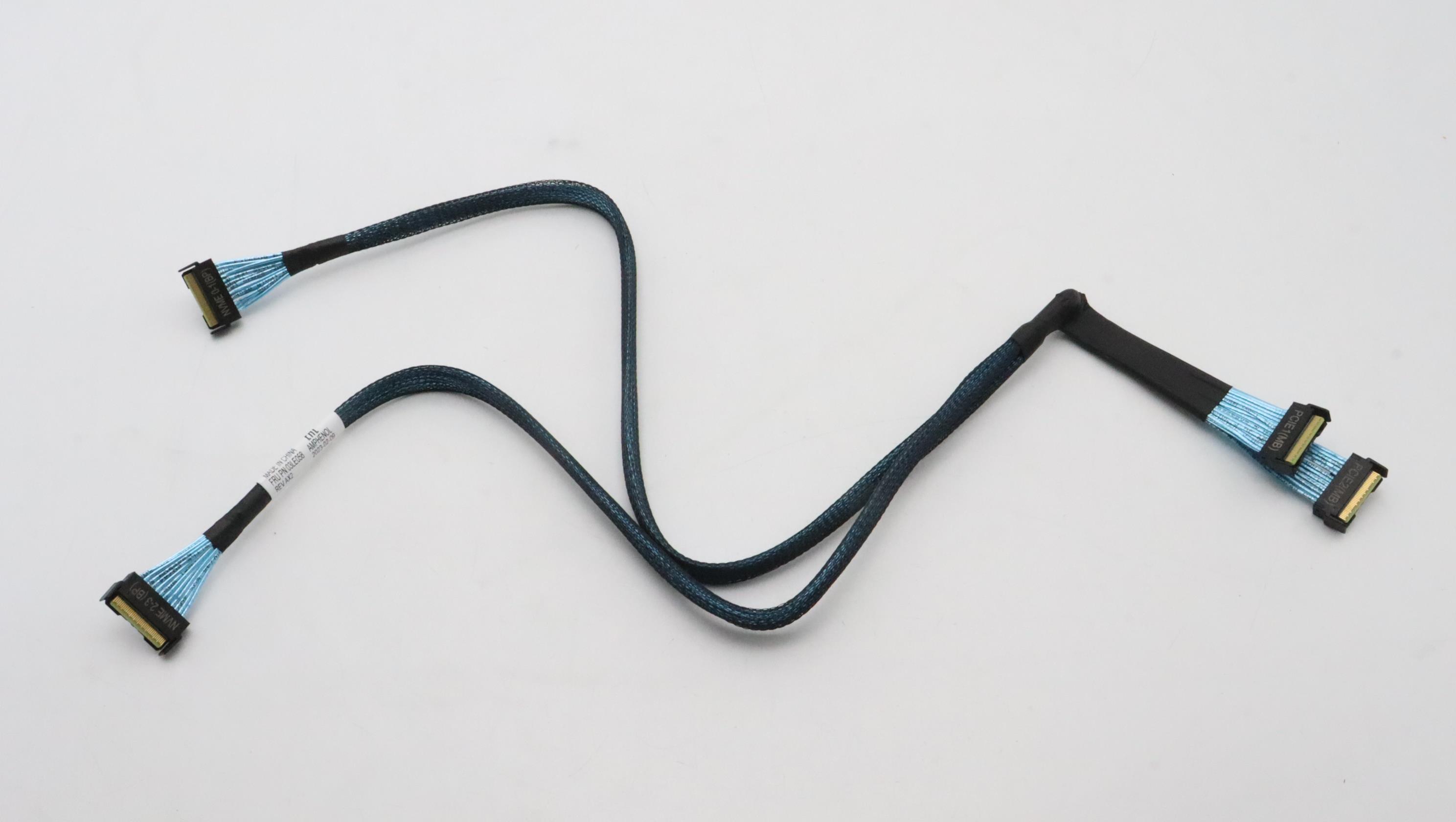 Кабель Lenovo Cable, internal, PCIE4.0 cable-10x2.5 ,1P,8U.2,MCIO8x,2in1,95+460/120+510mm (03LE058)