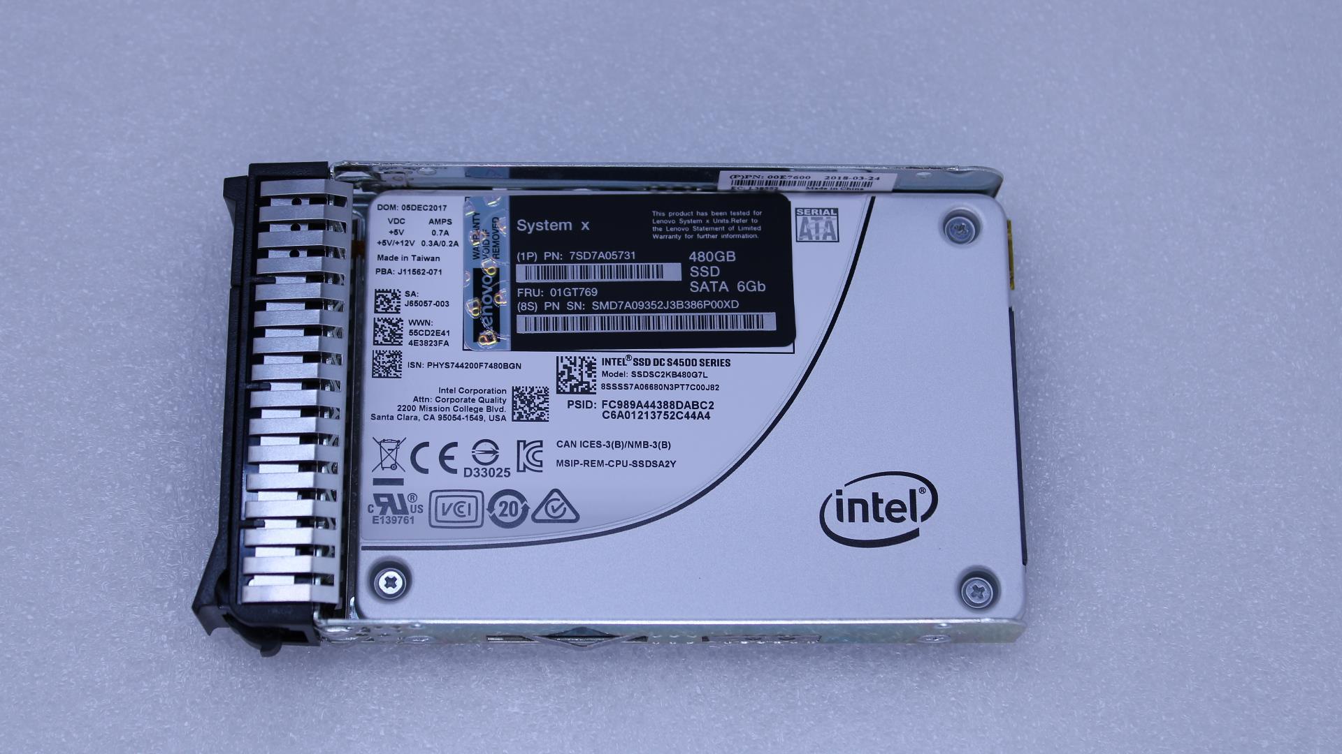 SSD накопитель Intel S4500 480GB Enterprise Entry SATA G3HS 2.5" SSD FRU (01GT769)