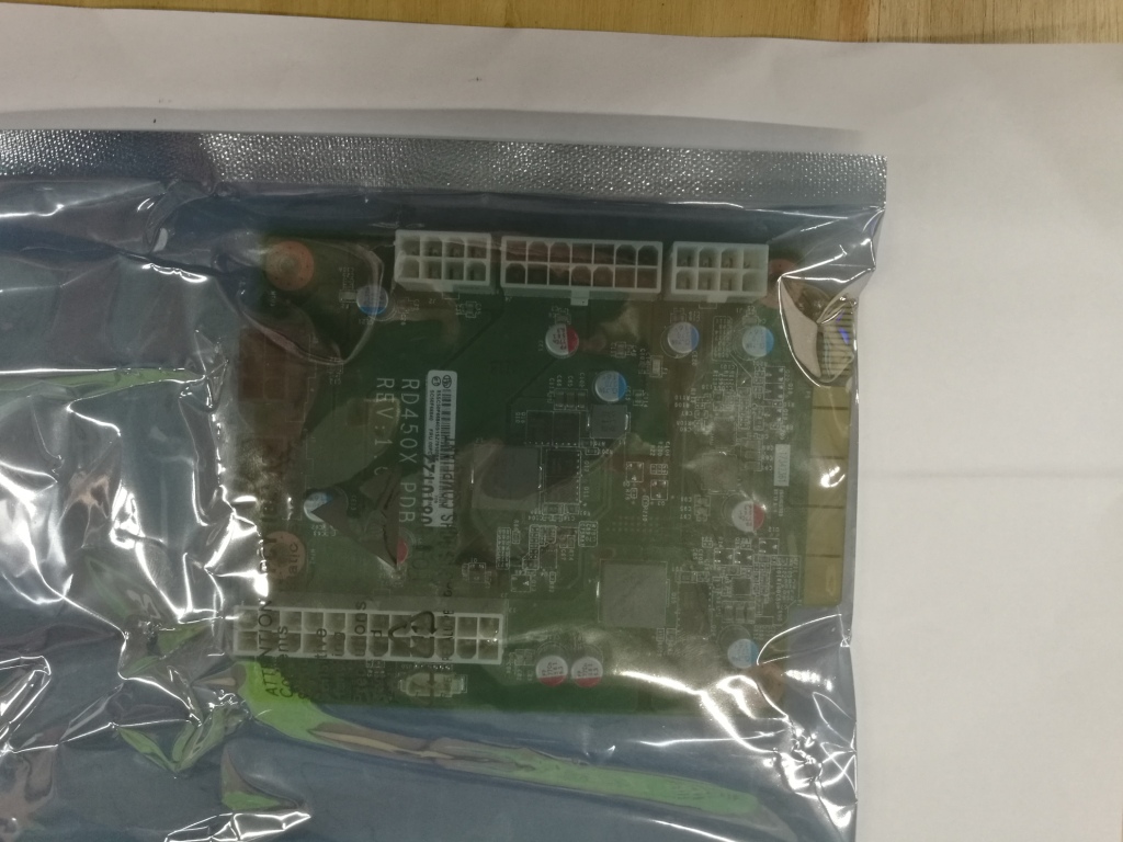 Опция Lenovo PDB (Power Distribution Board) (00FC678)