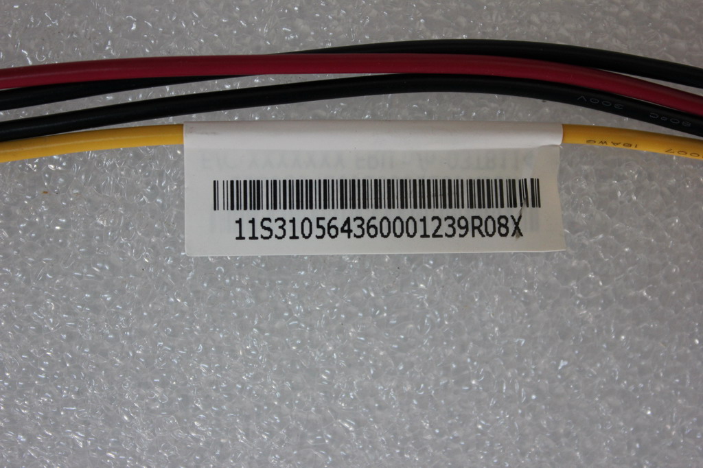 Кабель питания Lenovo LS 450mm 4-3 15Pin Power Cable V1.0 (31056436)