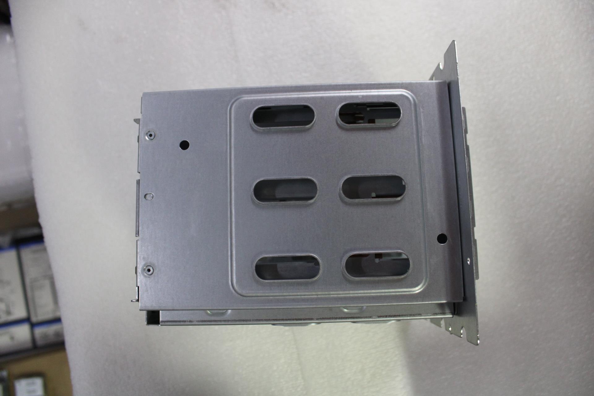 Дисковая корзина Lenovo 3.5Hard Drive (69Y1335)