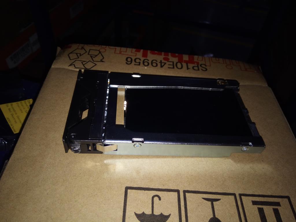 SSD накопитель Lenovo HS 400G SAS SSD 2.5ASM (03T7882)