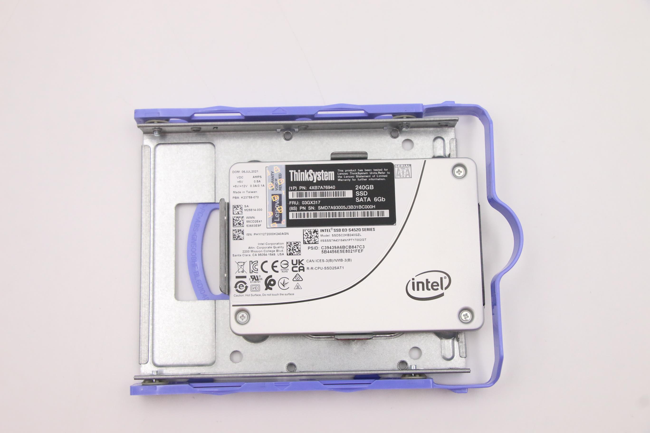 SSD накопитель Lenovo ThinkSystem 3.5" S4520 240GB Read Intensive SATA 6Gb NHS SSD (03GX317)