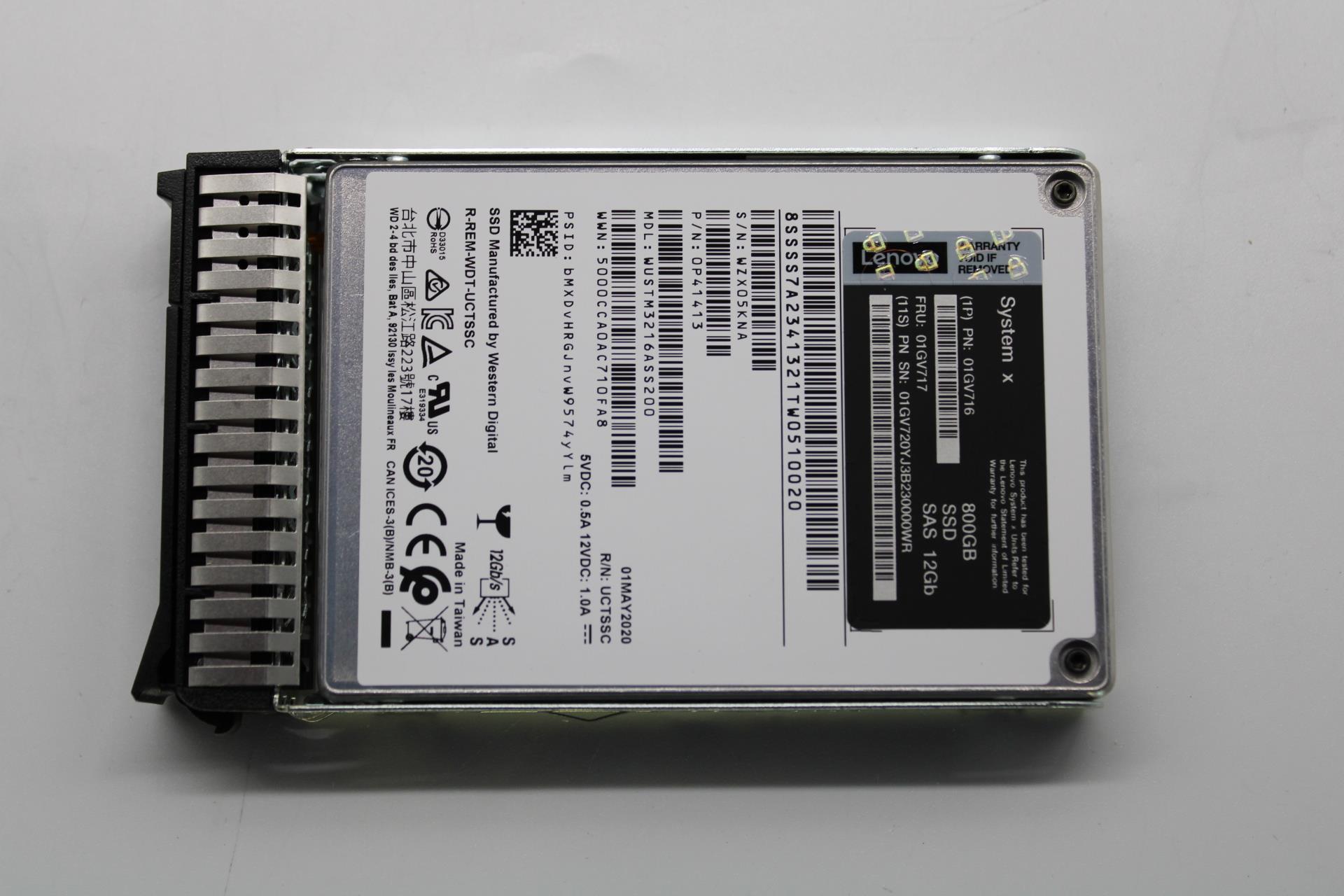 SSD накопитель Lenovo 800GB12Gb SAS G3HS2.5"SSD FRU (01GV717)