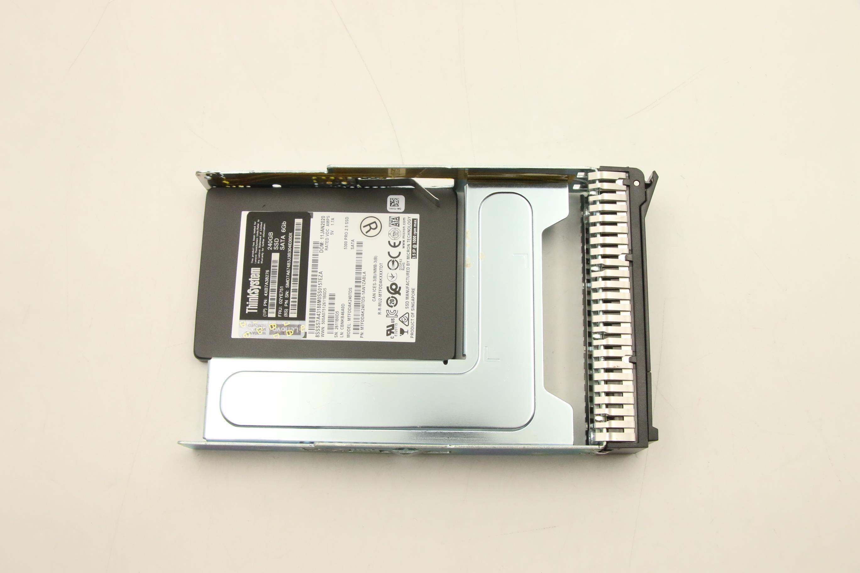 SSD накопитель Lenovo ThinkSystem 3.5" Multi Vendor 240GB Entry SATA 6Gb Hot Swap SSD (02YE751)