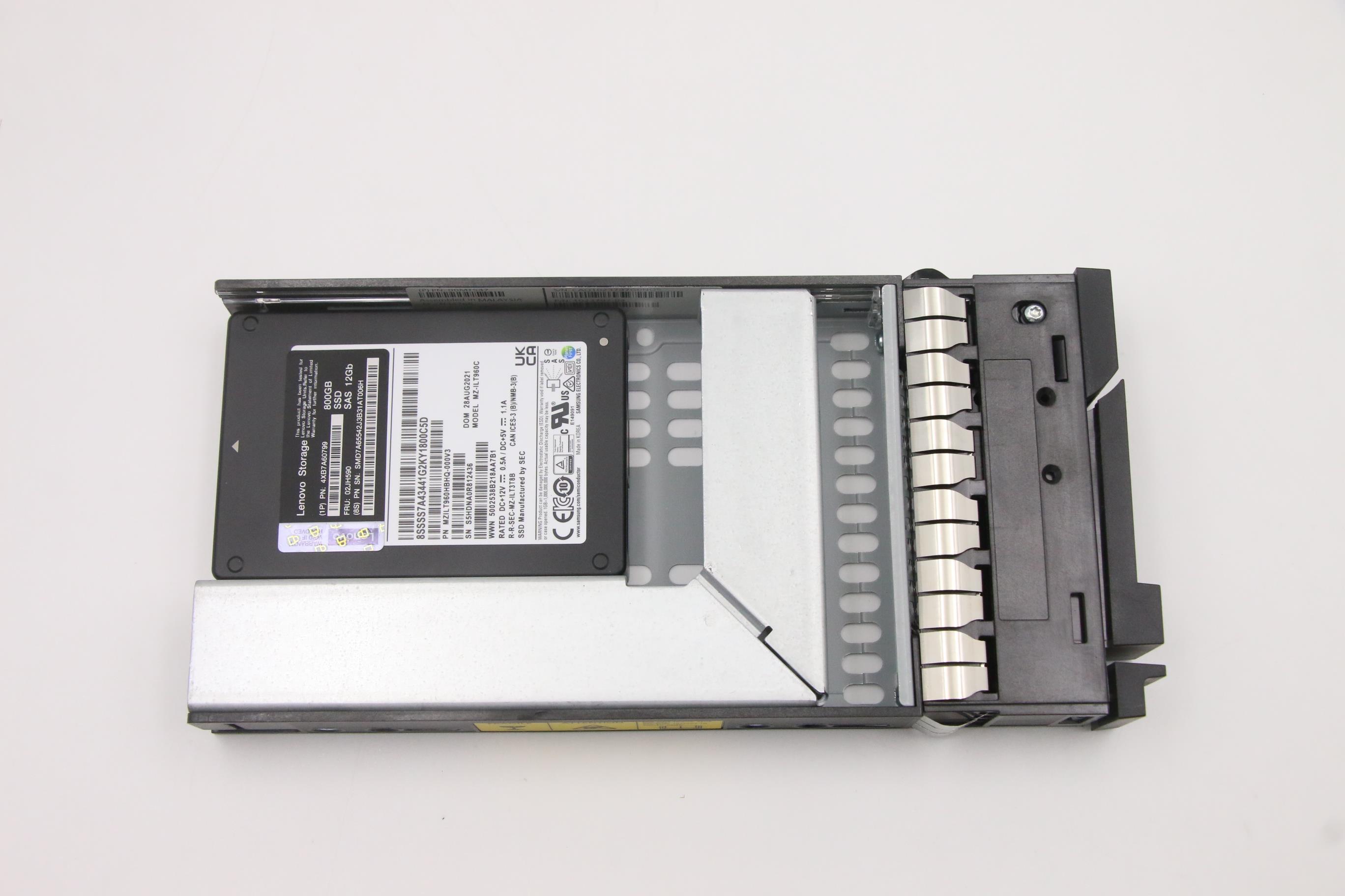SSD накопитель Lenovo SSD Assembly, SAS, HFF, 800GB 3DWPD 12.0Gb/s, Hot Swap, Internal Hard Drive, with tray (02JH590)