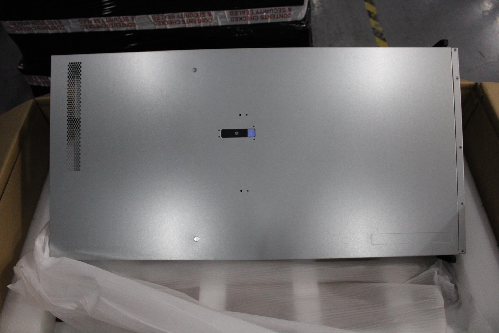 Шасси Lenovo Chassis,8X GPU (03KL303)