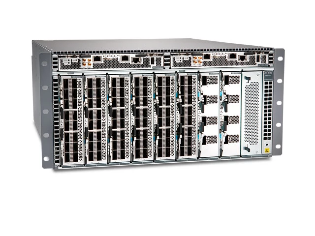 Коммутатор Juniper QFX5700