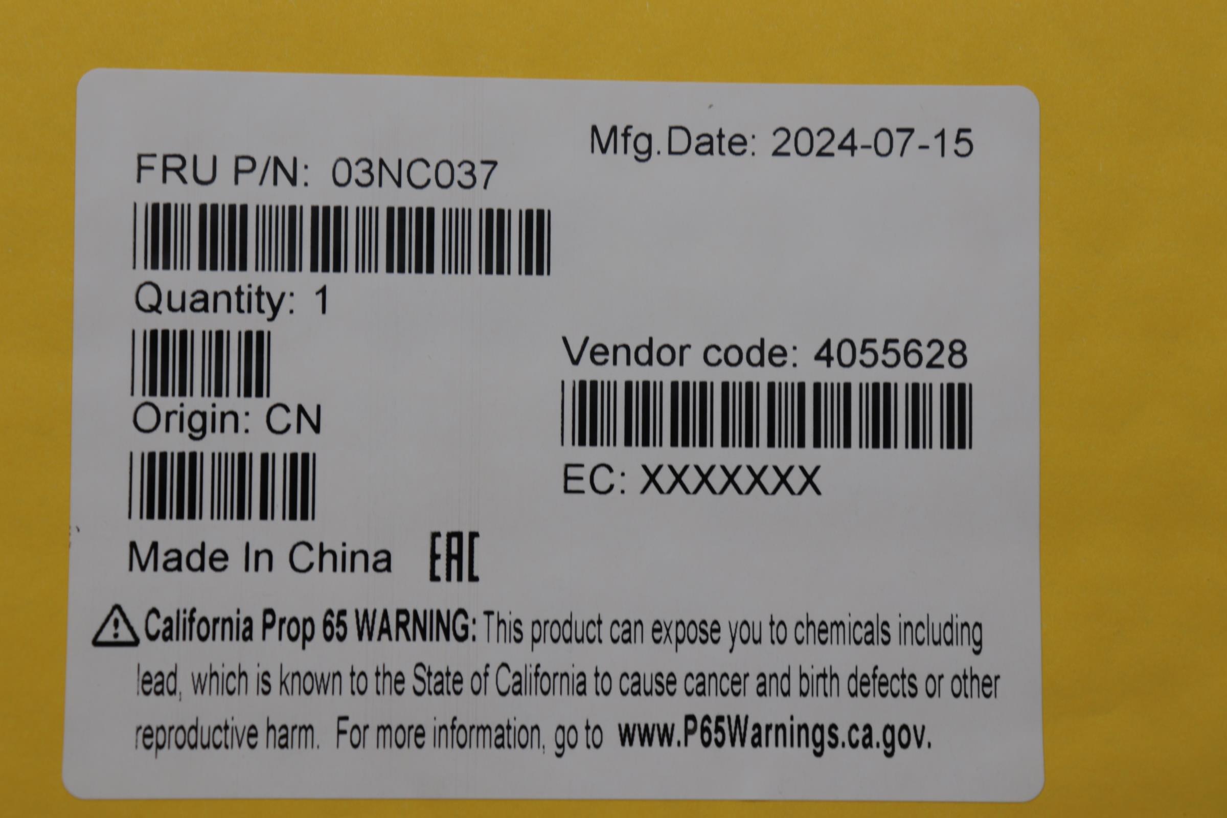Кабель Lenovo Cable, Internal x16 MCIO 148p ST to x16 MCIO 148p ST 30 AWG L=680 mm (Green) (03NC037)