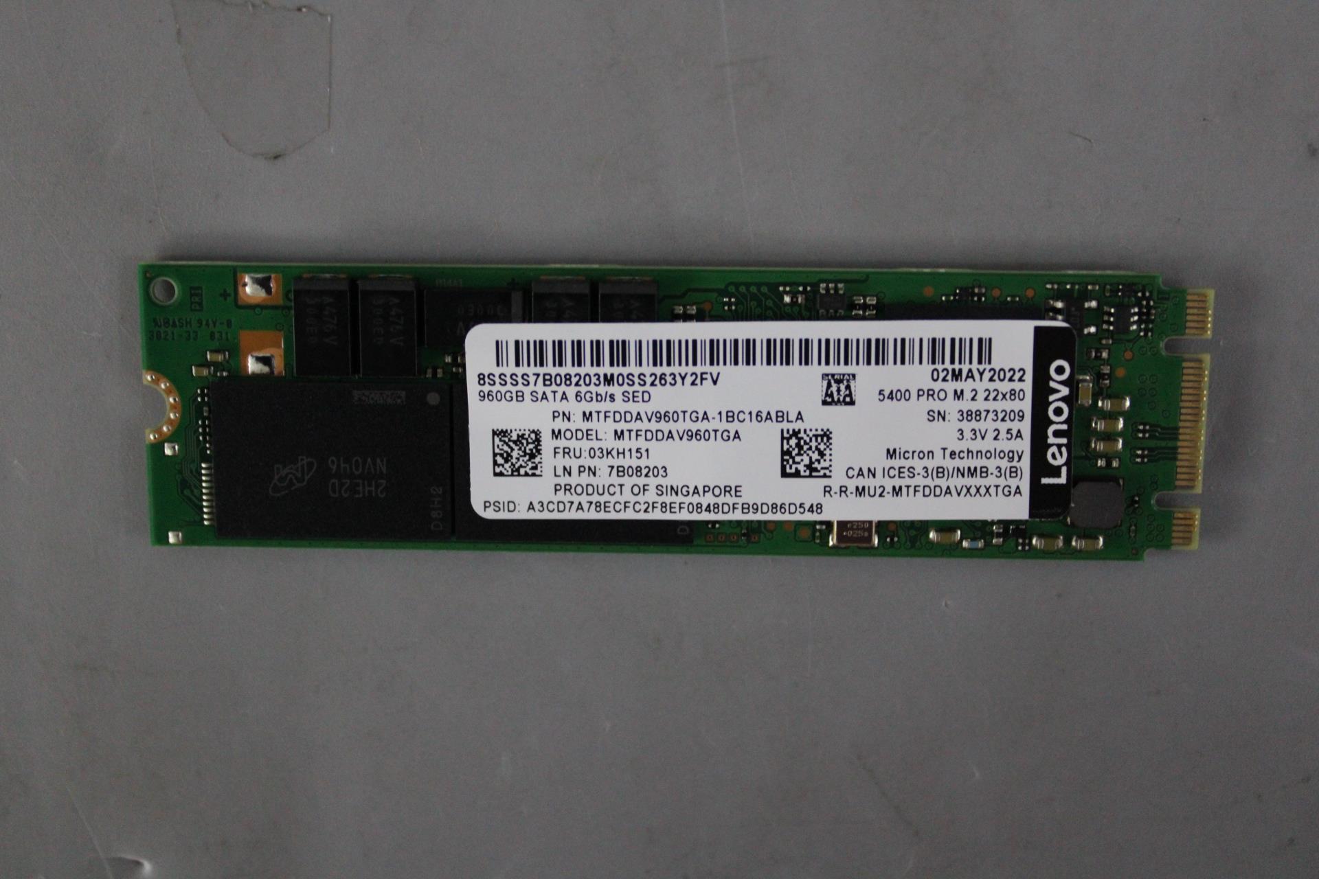 SSD накопитель Lenovo M.2 5400P 960GB RI SATA NHS SED (03KH151)