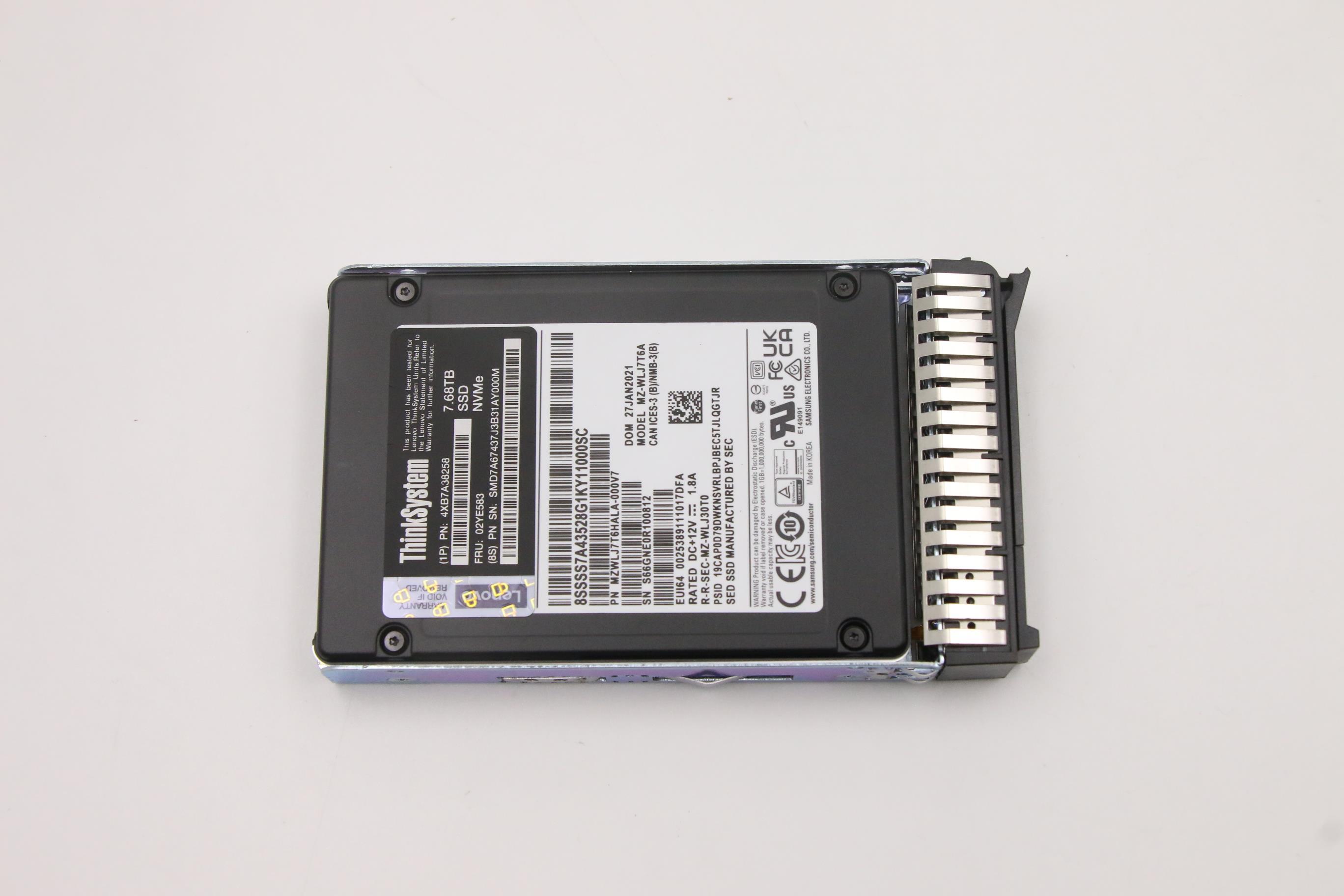 SSD накопитель Lenovo ThinkSystem U.2 PM1733 7.68TB Entry NVMe PCIe 4.0 x4 Hot Swap SSD SED (02YE583)