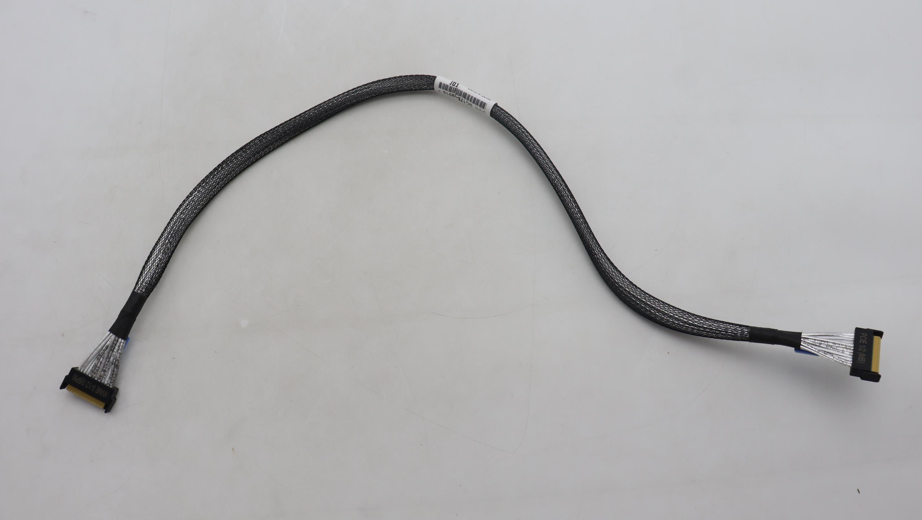 Кабель Lenovo Cable, Internal, SR650 V3,Gen5 cable,4x2.5 BP,MCIO8x,550mm (03LD874)
