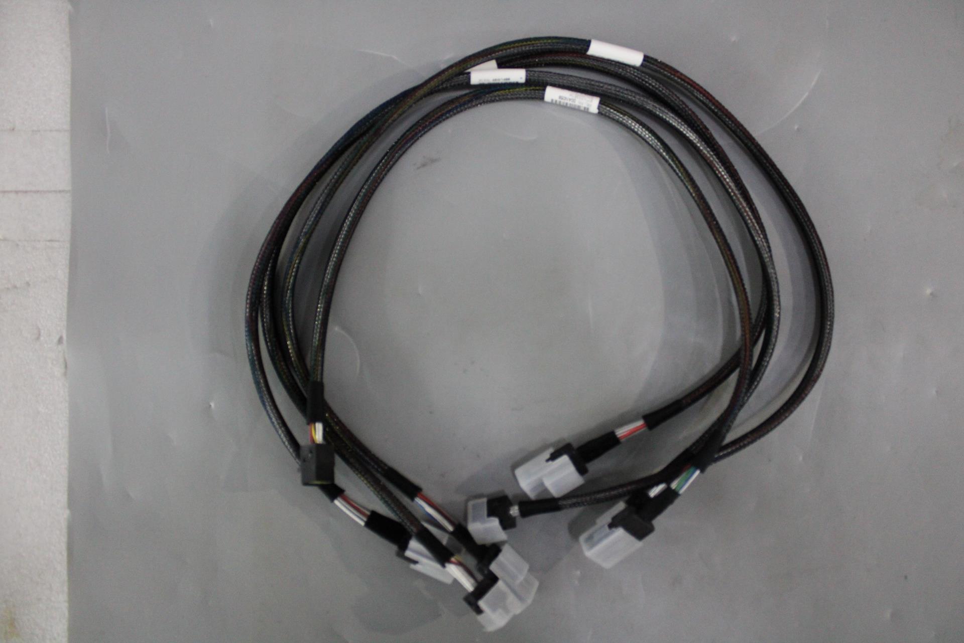 Кабель Lenovo SAS Cables (00AN059)