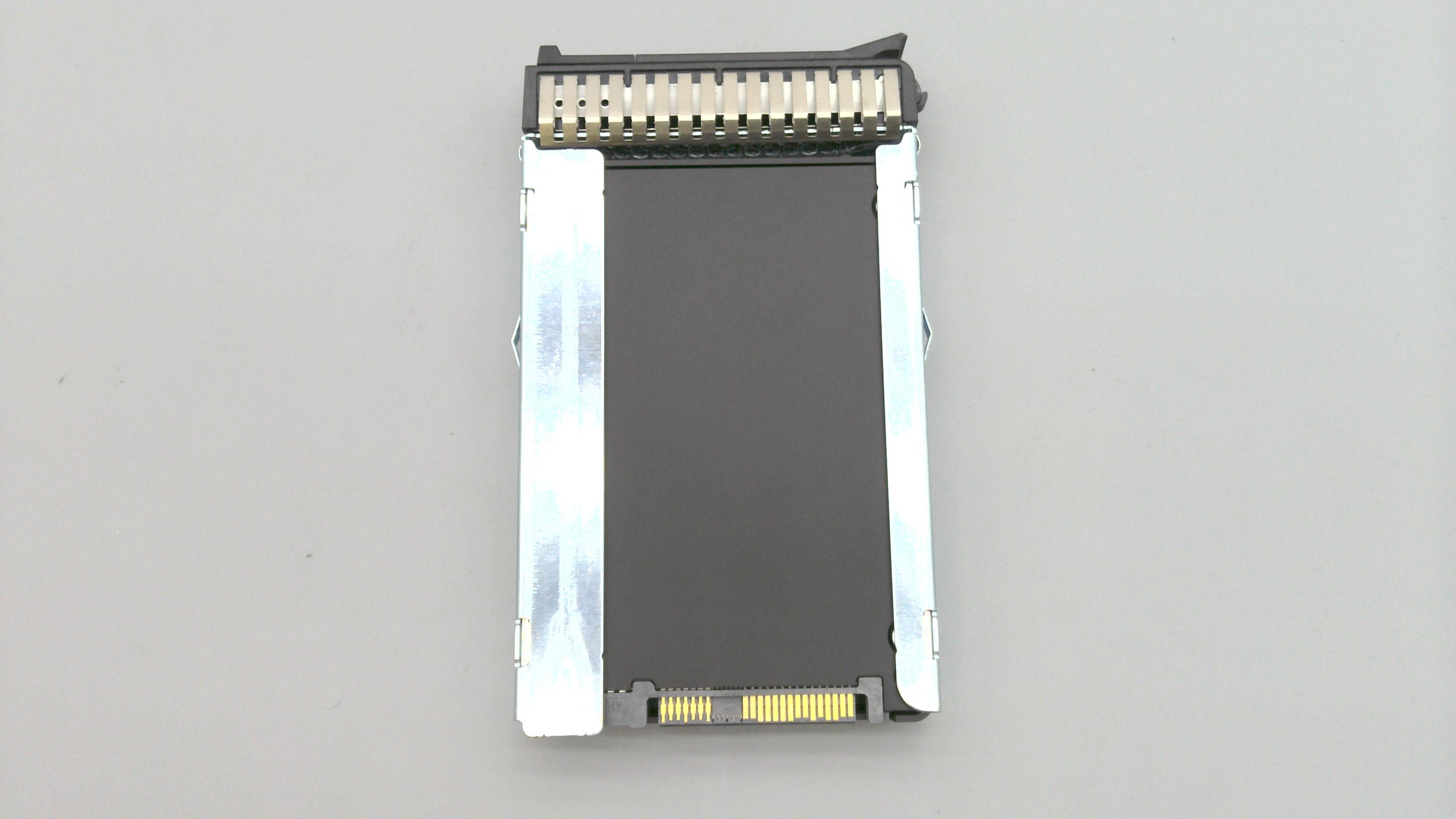 SSD накопитель Lenovo 800GB SSD GSS (00FN371)