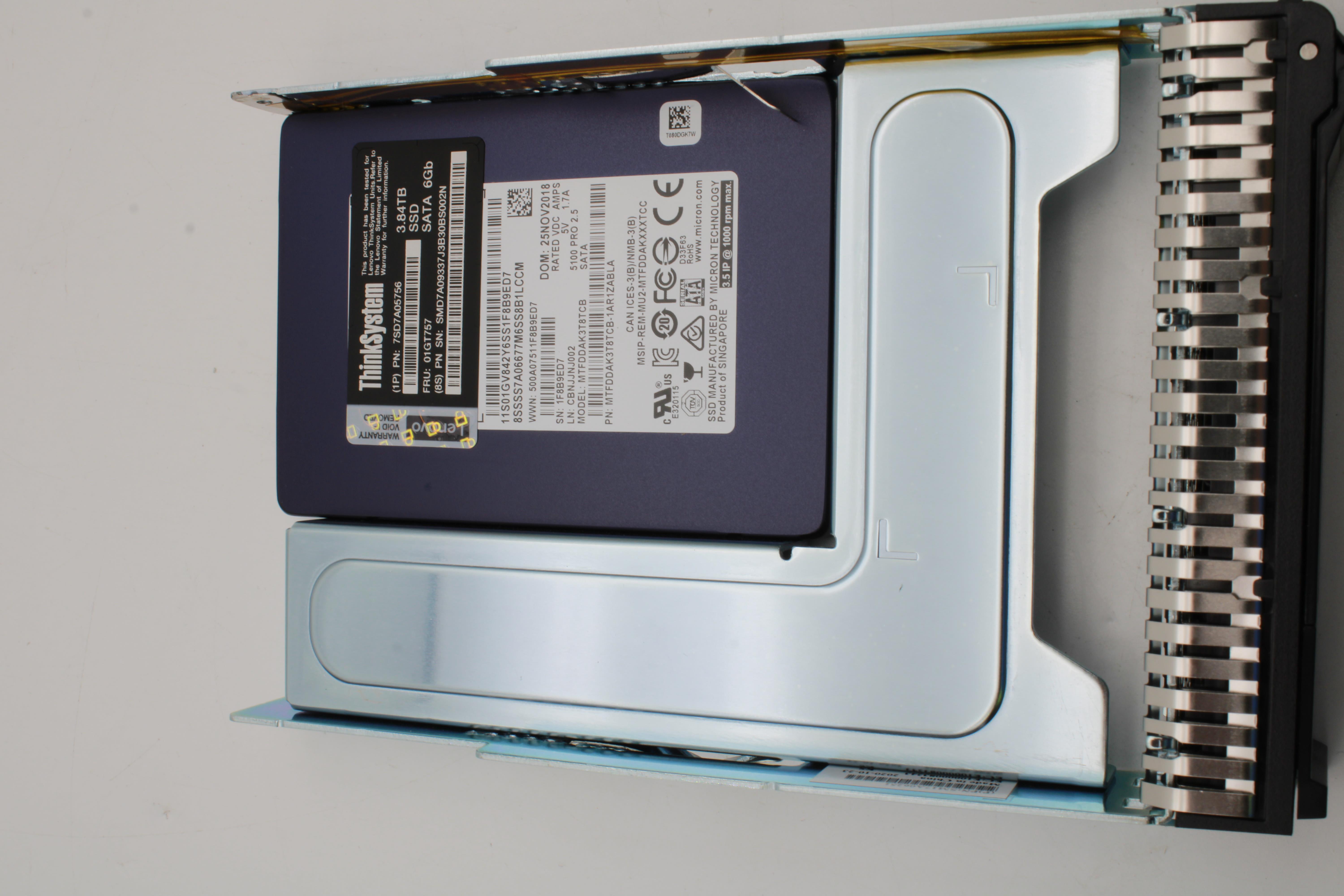 SSD накопитель Lenovo ThinkSystem 3.5" 5100 3.84TB Mainstream SATA 6Gb Hot Swap SSD (01GT757)