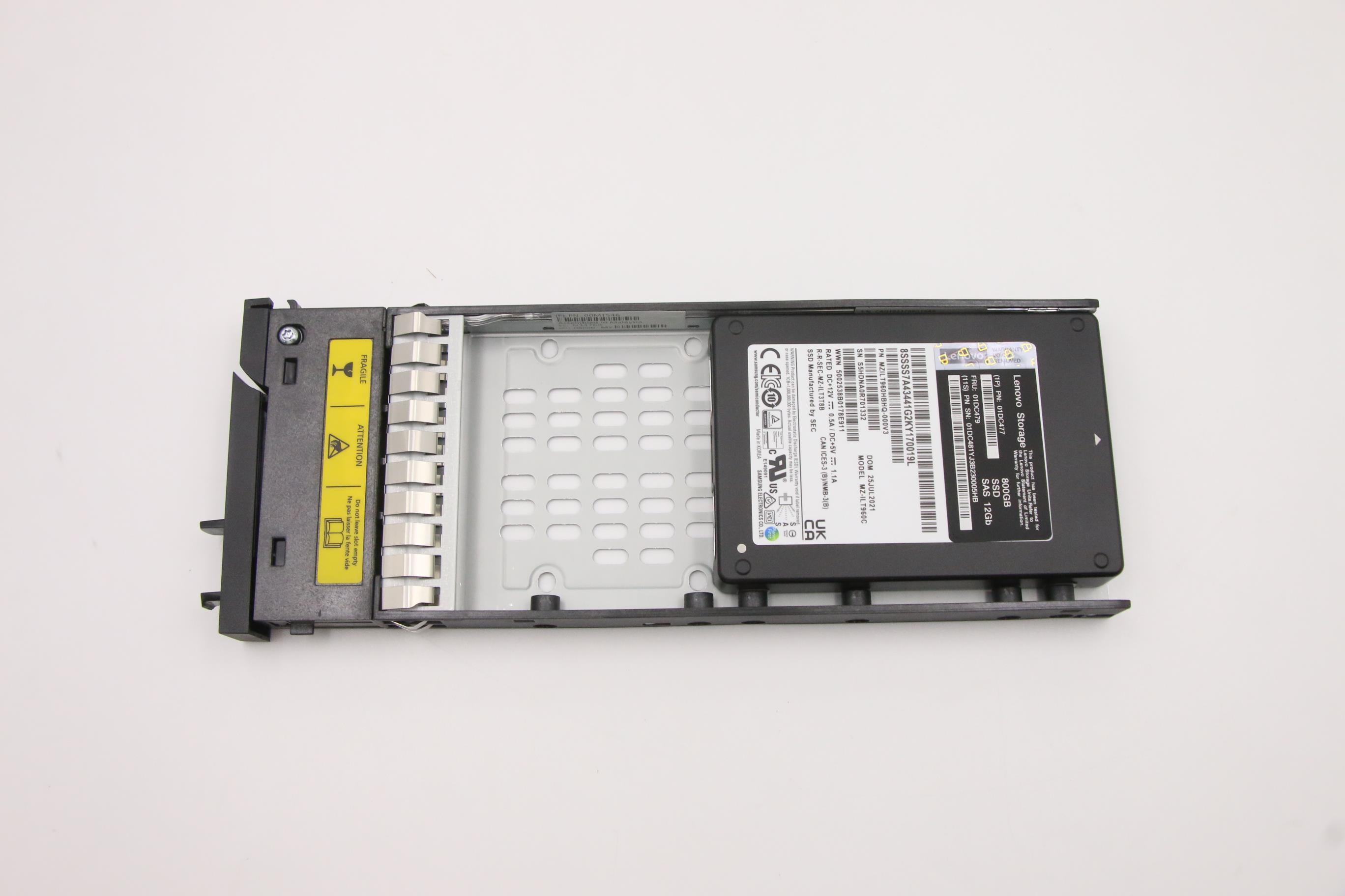 SSD накопитель Lenovo SSD Assembly, SAS, 2.5", 800GB 3DWPD 12.0Gb/s, Hot Swap, Internal Hard Drive, with tray (01DC479)