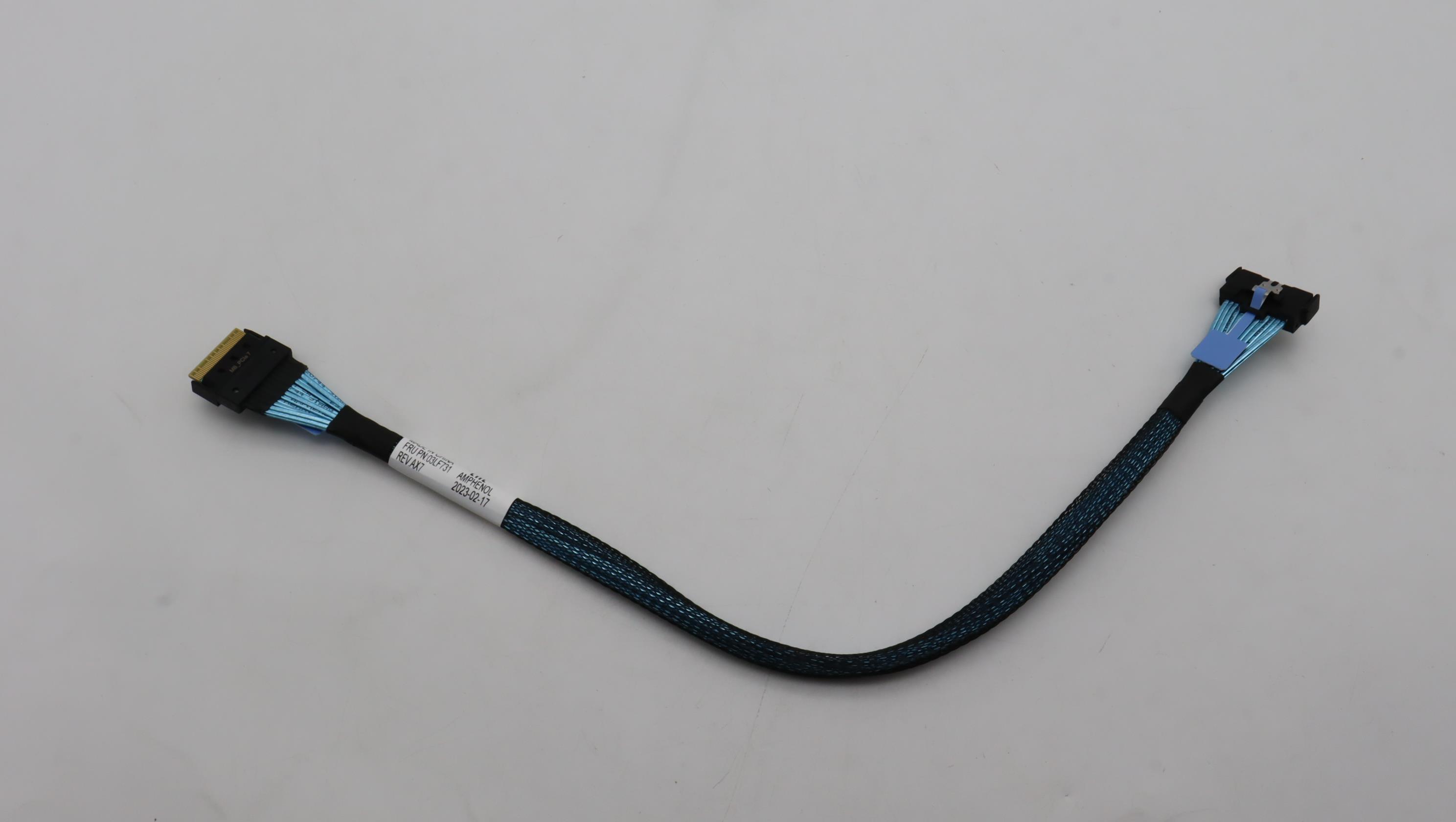 Кабель Lenovo Cable, Internal, SR635/SR655 V3 SAS/SATA cable,MB PCIE 7 to Front OCP MCIO 2,360mm, SLIMSASX8-MCIOX8 (03LF731)