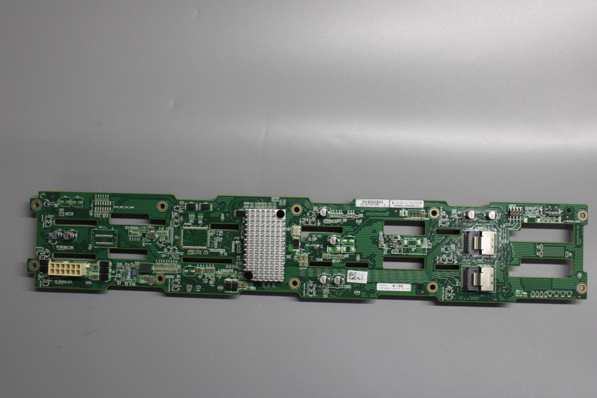 Опция Lenovo MOD,HDD BP/12 HDD,0922,SATA/SAS (00HV530)