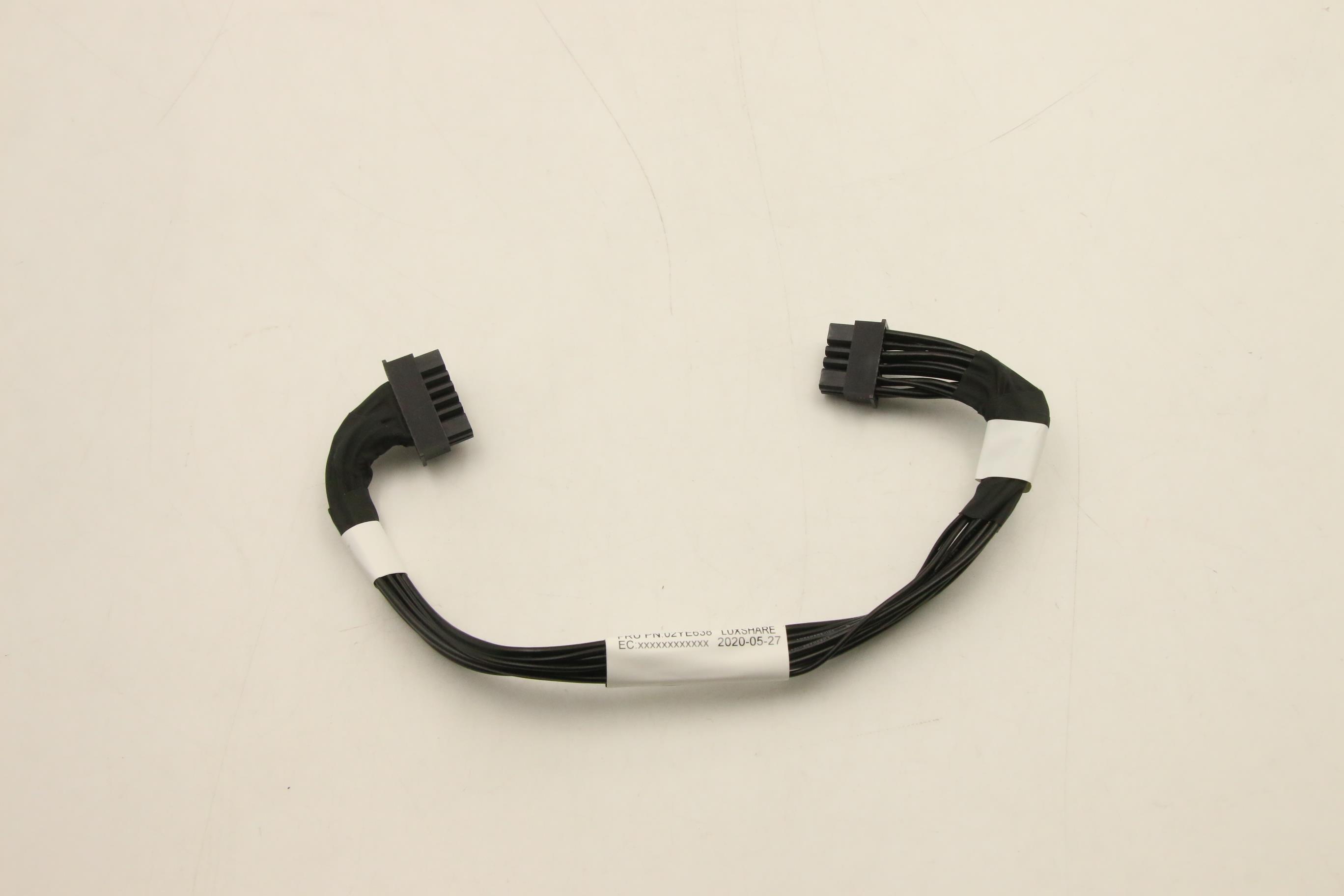 Кабель Lenovo 210mm,2X8 PWR to 2X6 PWR, power cable (02YE638)