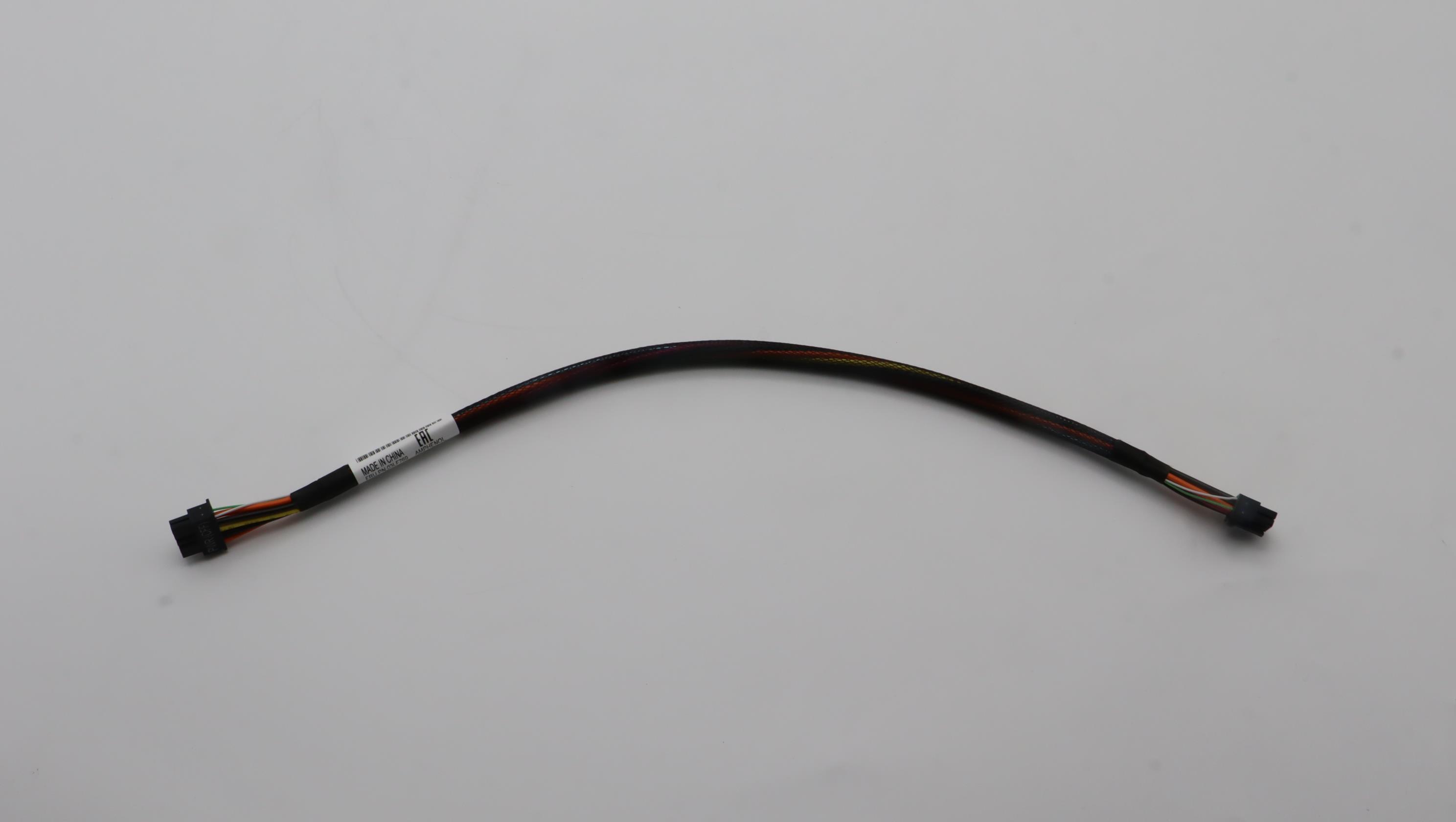 Кабель Lenovo Cable, internal, ThinkSystem SR635/SR655 V3 CFF PWRRAID/EXP (MB)CFF RAID/EXP Micro HI 370mm (03LF769)
