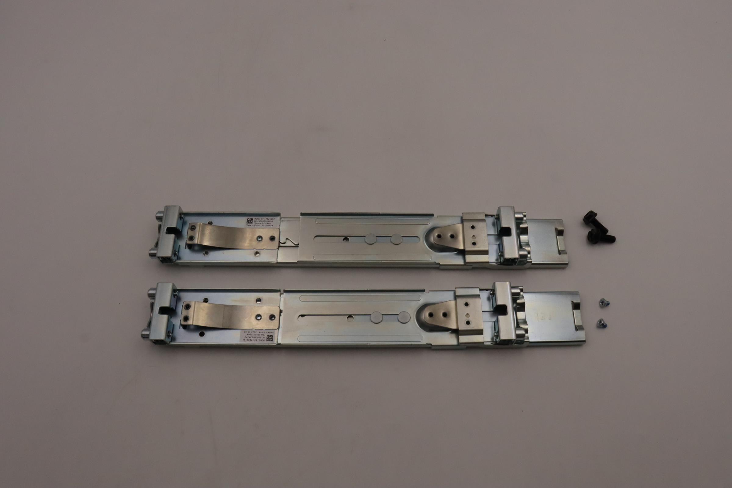 Опция Lenovo Mechanical assembly, SUPER SHORT RACK RAIL KIT (02YF864)