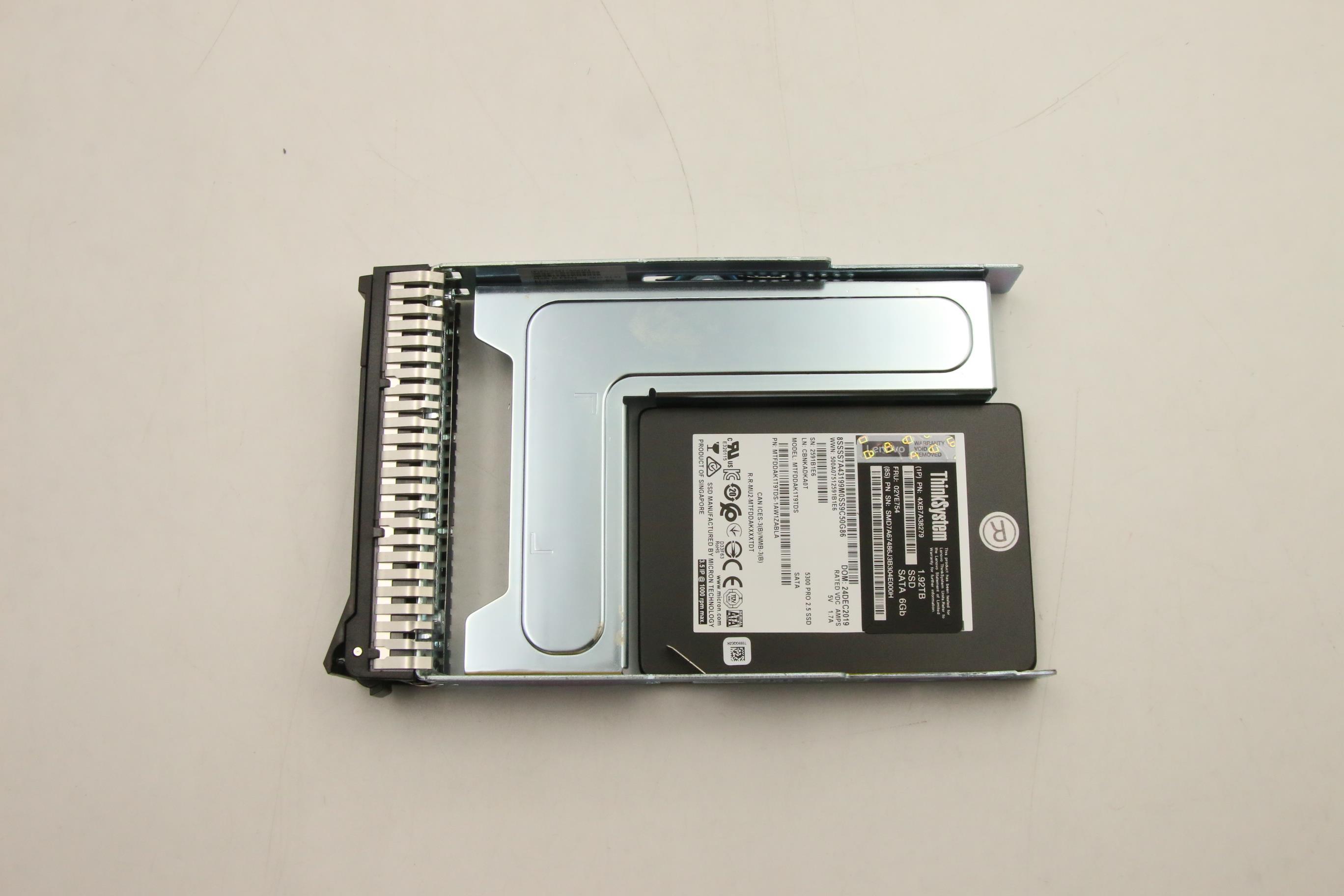 SSD накопитель Lenovo ThinkSystem 3.5" Multi Vendor 1.92TB Entry SATA 6Gb Hot Swap SSD (02YE754)