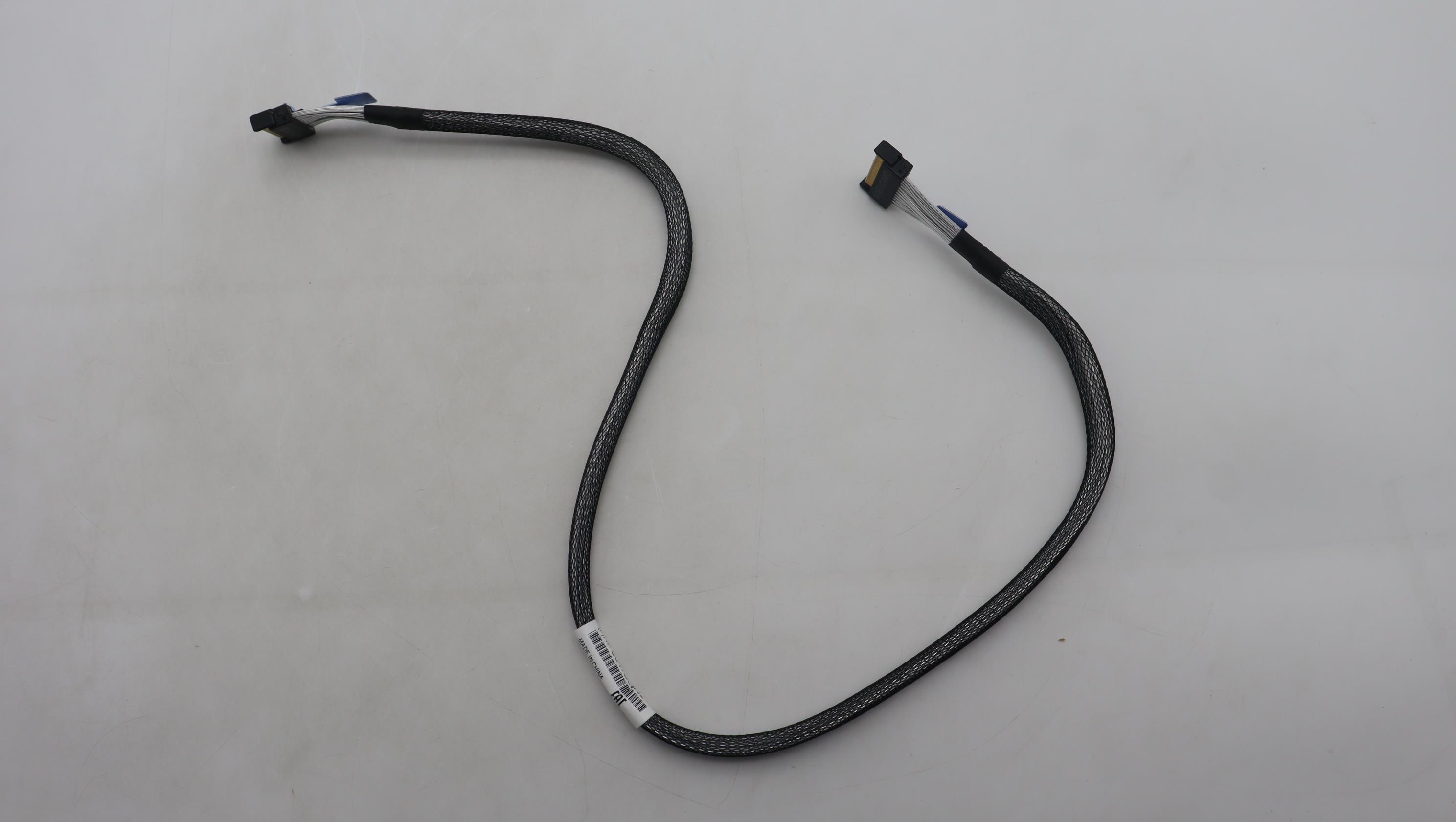 Кабель Lenovo Cable, Internal, SR665 V3, Gen5 NVME Cable, MCIO 8X-MCIO 8X, 680mm (03LD945)
