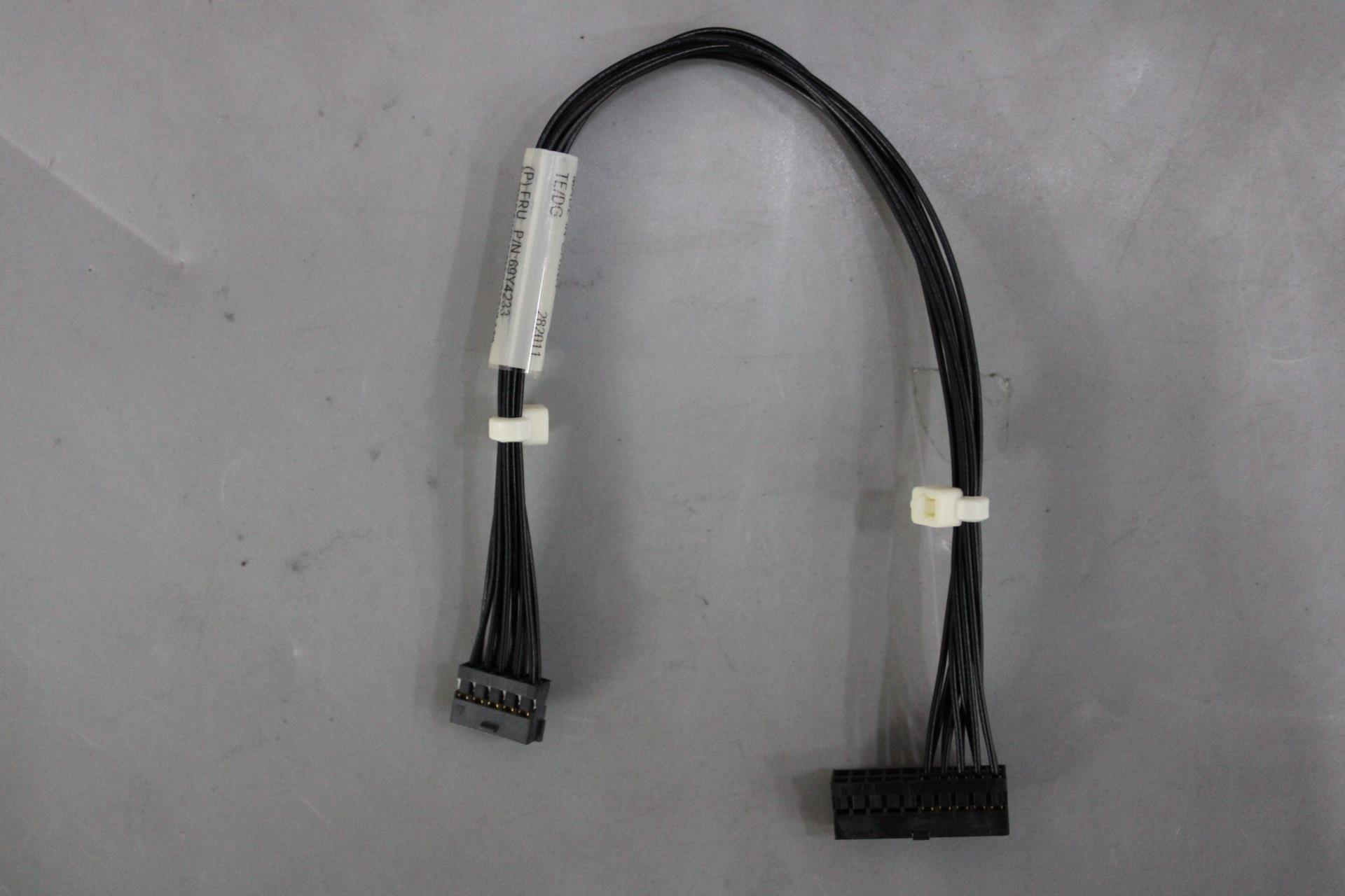 Кабель Lenovo Config Lightni (69Y4233)