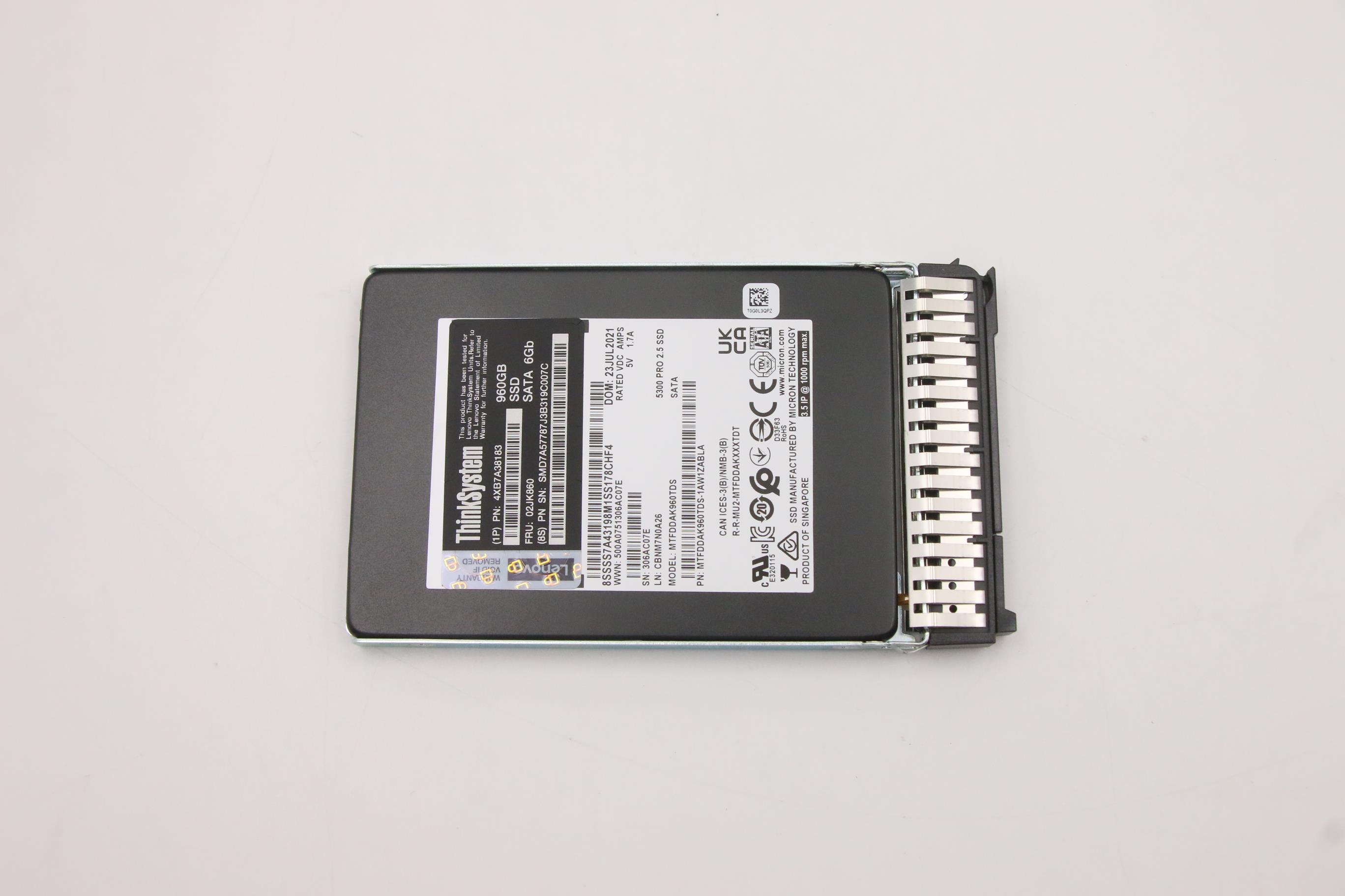 SSD накопитель Lenovo ThinkSystem 7mm 5300 960GB Entry SATA 6Gb SSD (02JK860)