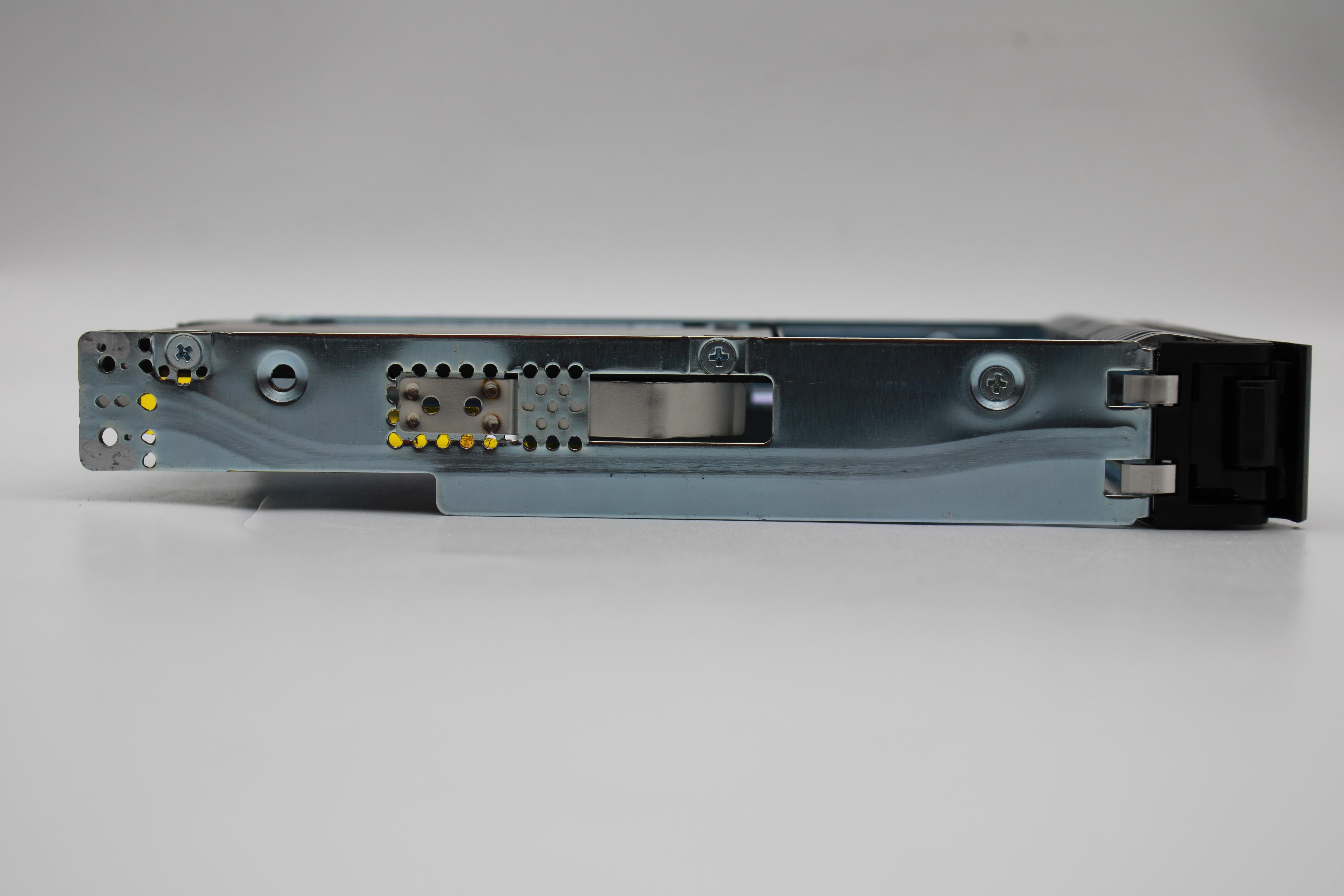 SSD накопитель Lenovo 3.84TB NVMe 3.5" G4HS SSD FRU (00YK374)