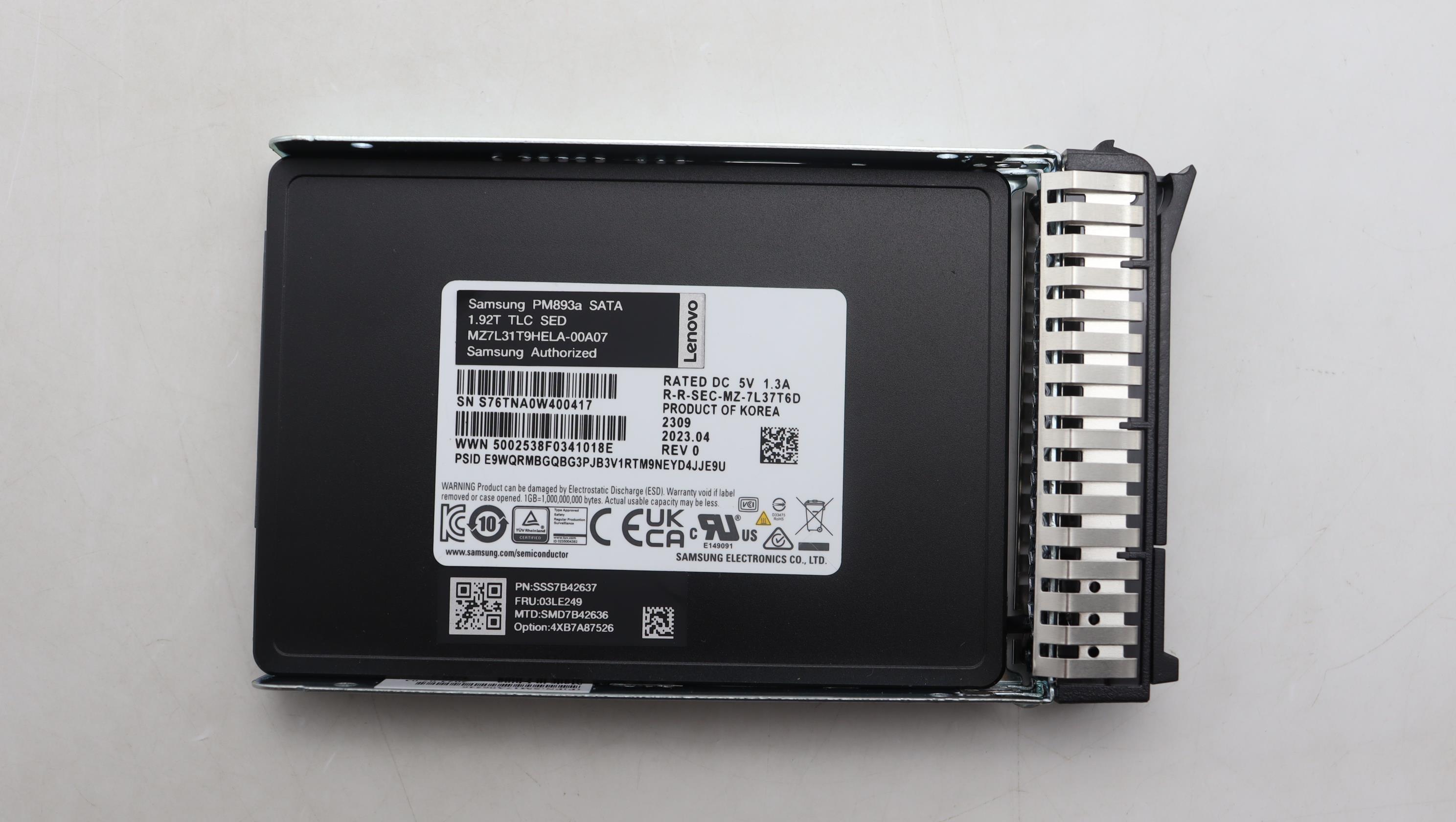 SSD накопитель Lenovo ThinkSystem 2.5" PM893a 1.92TB Read Intensive SATA 6Gb HS SSD (03LE249)