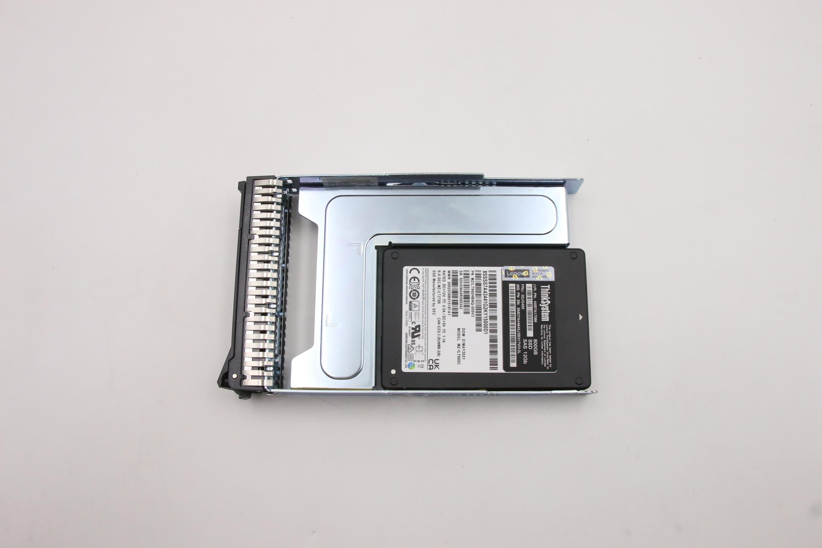 SSD накопитель Lenovo ThinkSystem 3.5" PM1645a 800GB Mainstream SAS 12Gb Hot Swap SSD (02JG492)