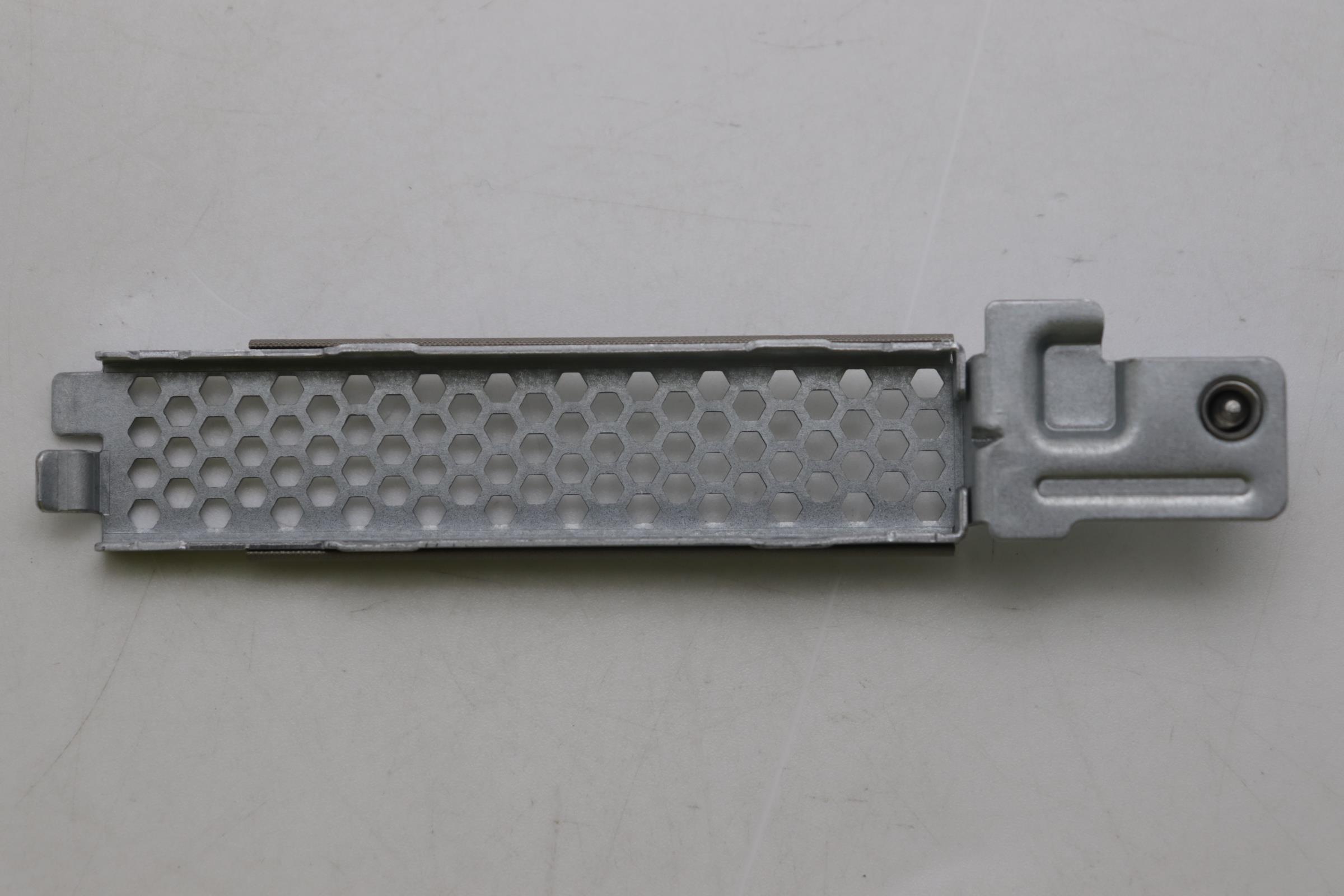 Кронштейн Lenovo Mechanical assembly, EMI Bezel, Front, with bracket, SD530 V3 (03LC381)