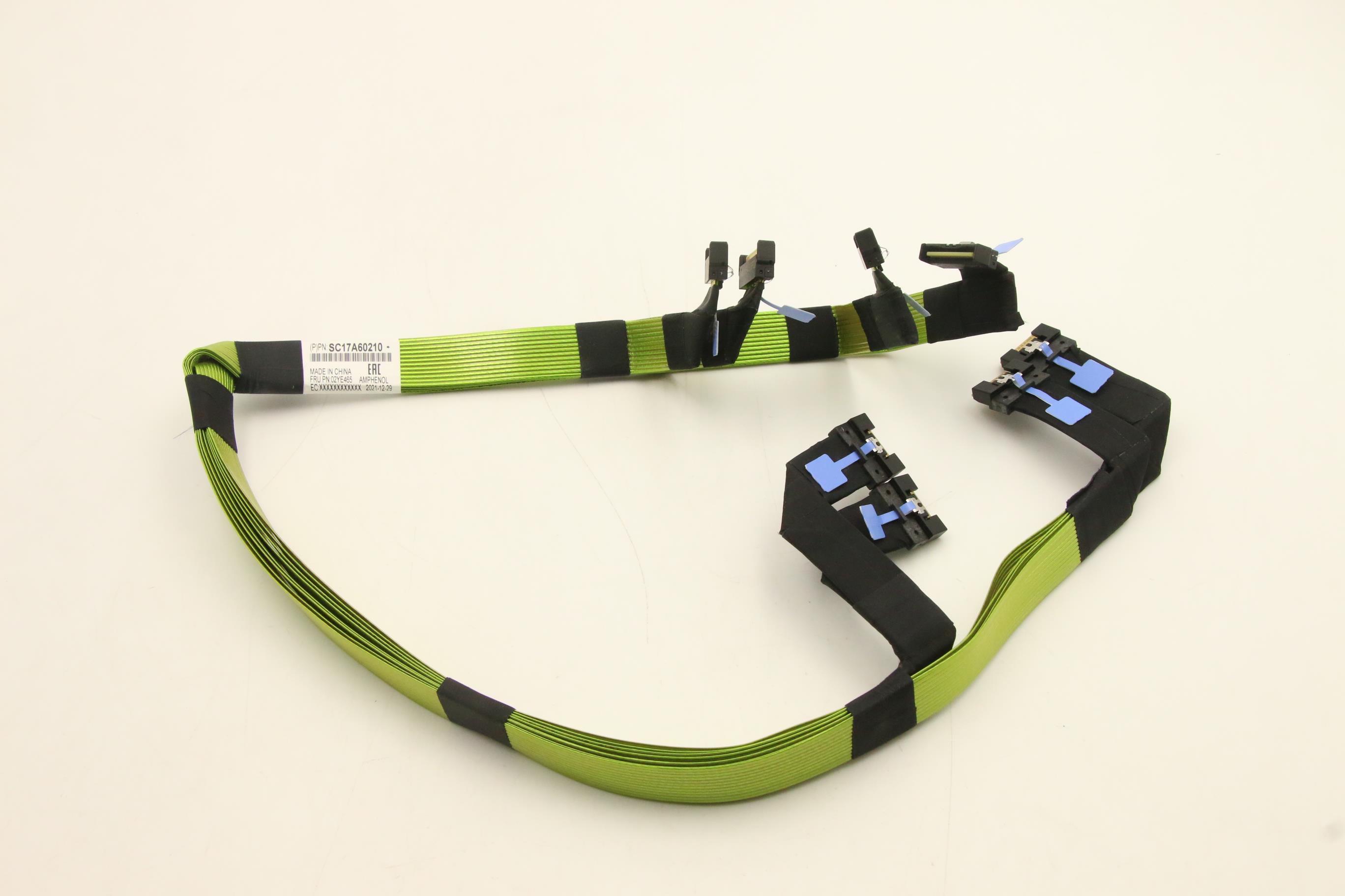 Кабель Lenovo 550mmm",PCIe Gen4,SL X8 to MCIO X8,signal cable" (02YE465)