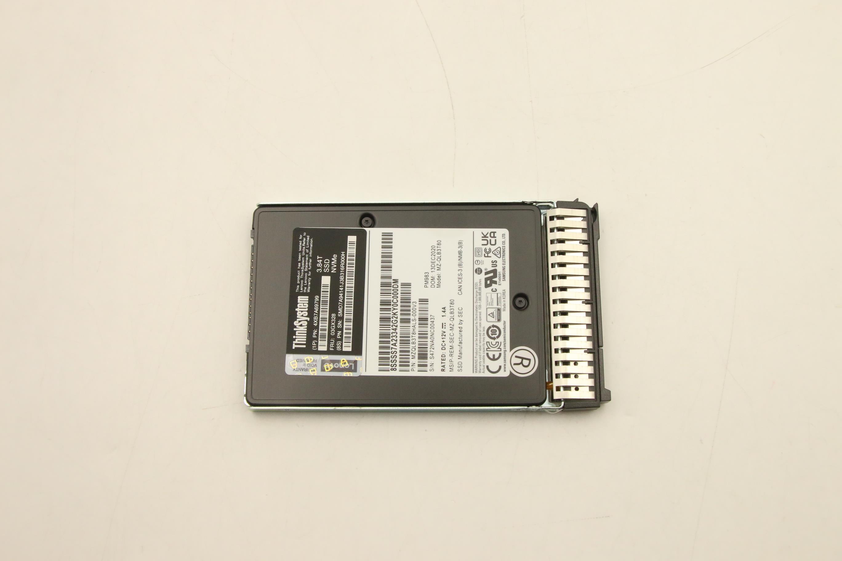 SSD накопитель Lenovo ThinkSystem 7mm PM983 3.84TB Entry NVMe PCIe 3.0 x4 Hot Swap SSD (03GX328)