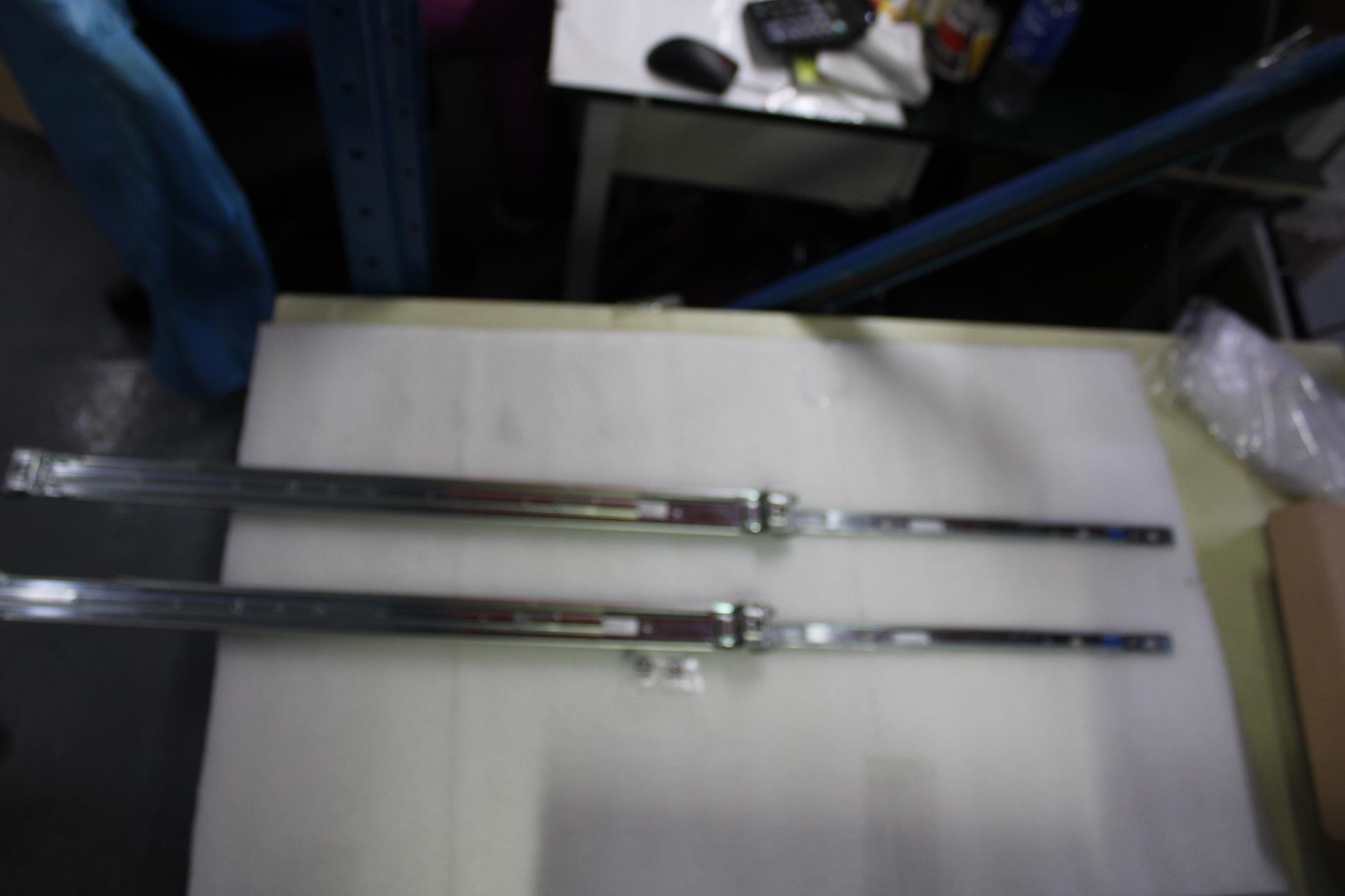 Опция Lenovo rail kit (00MW877)