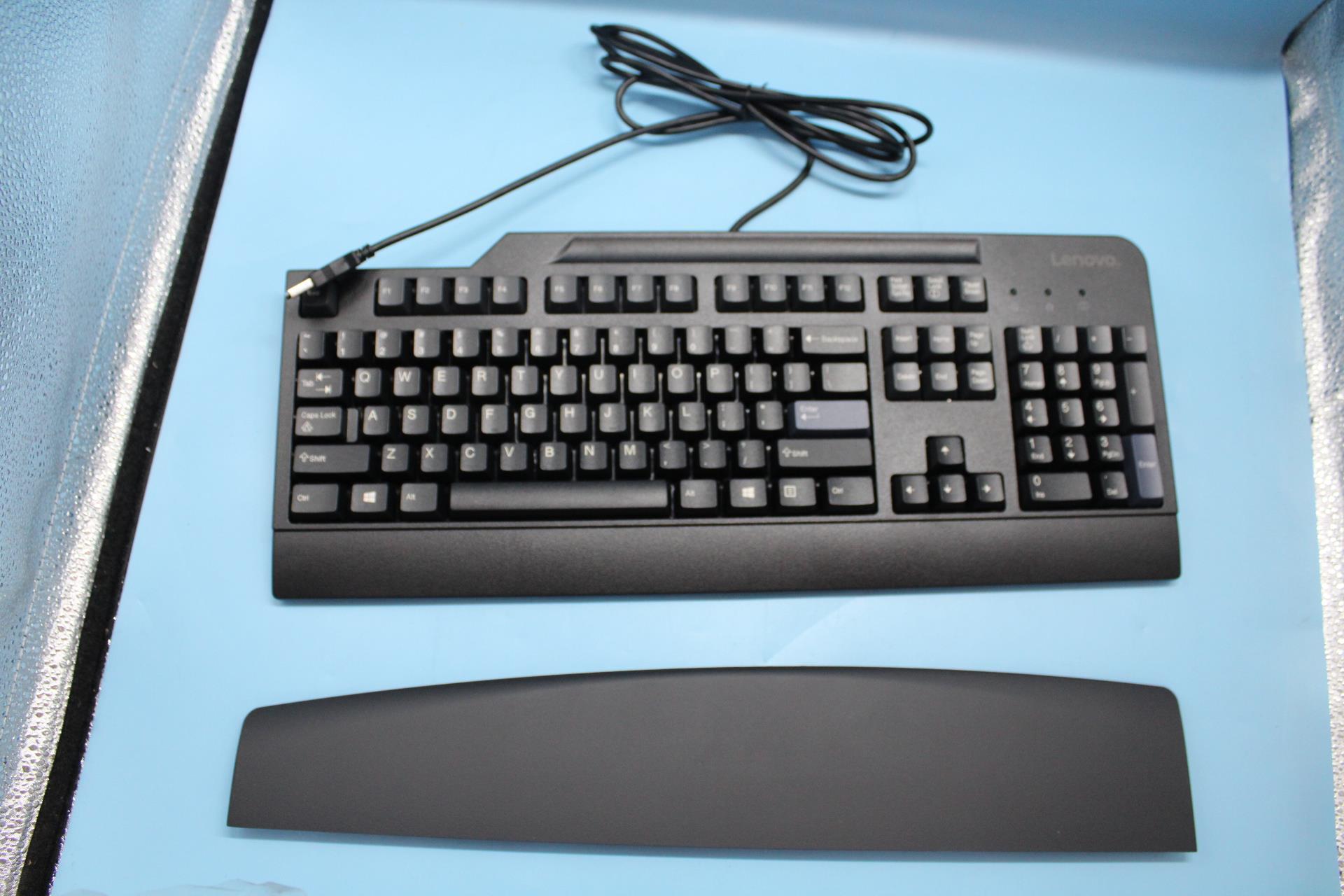 Клавиатура Lenovo Pref. Pro Keyboard USB - US English 103P RoHS v2 (01KR294)