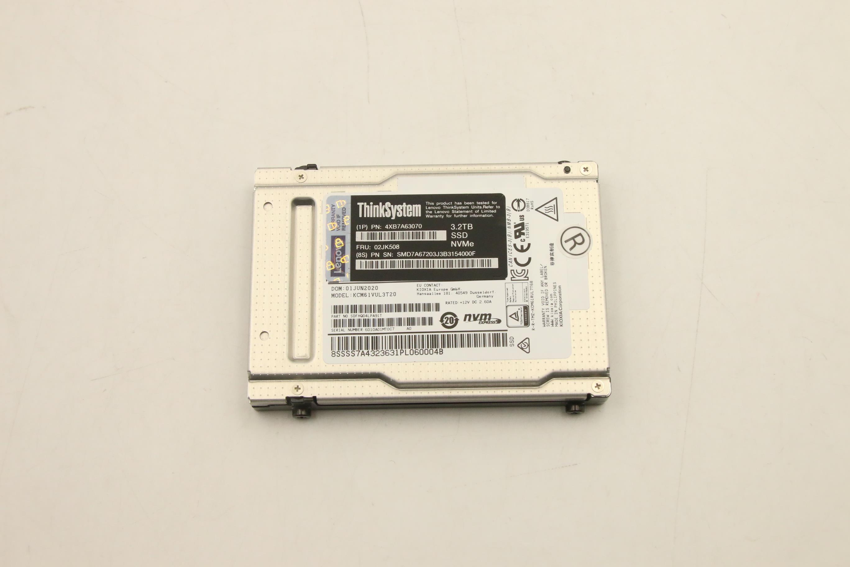 SSD накопитель Lenovo ThinkSystem 2.5'' Kioxia CM6-V 3.2TB Mainstream NVMe PCIe 4.0 x4 Hot Swap SSD (02JK508)