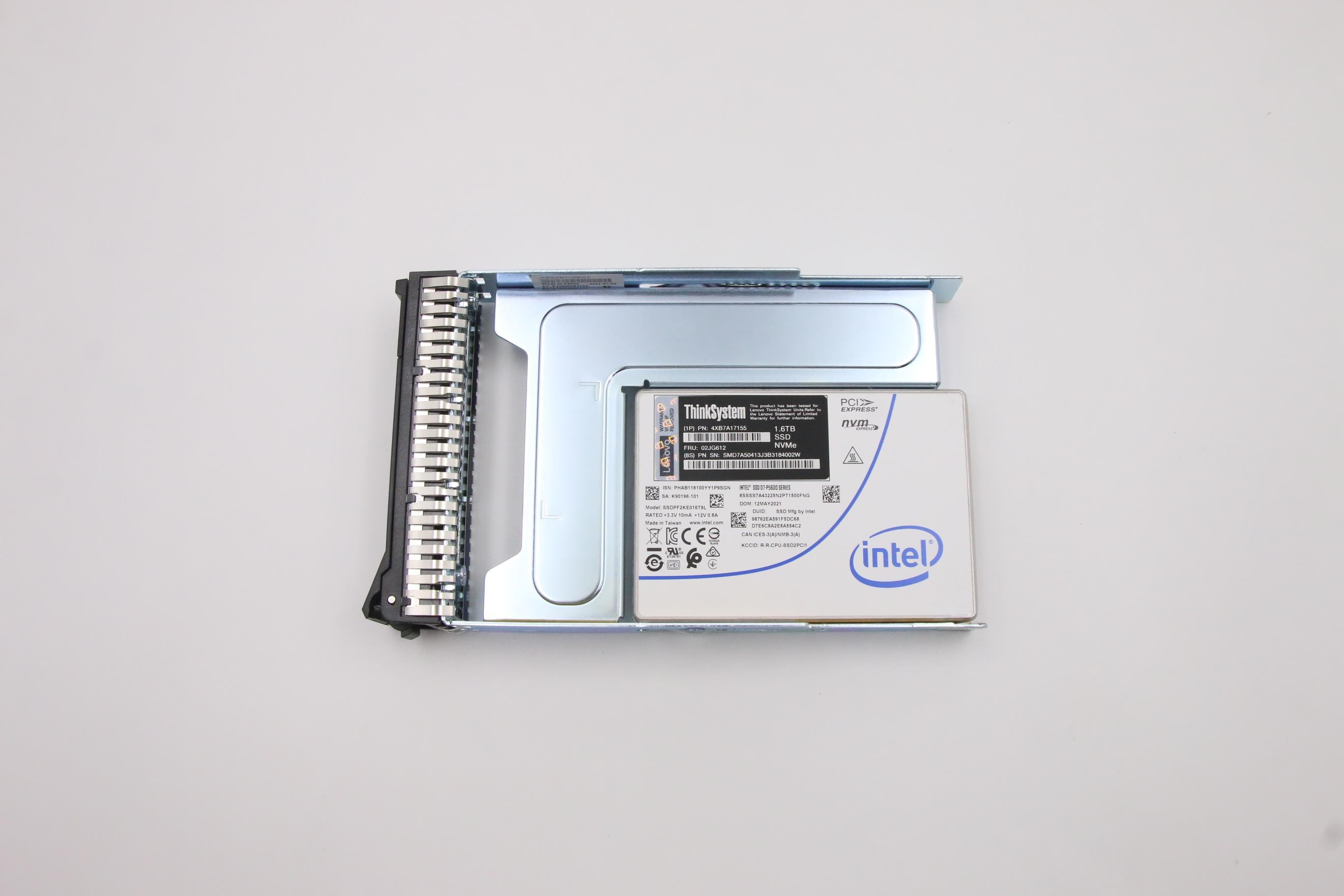 SSD накопитель Lenovo ThinkSystem 3.5" U.2 P5600 1.6TB Mixed Use NVMe PCIe 4.0 x4 HS SSD (02JG612)