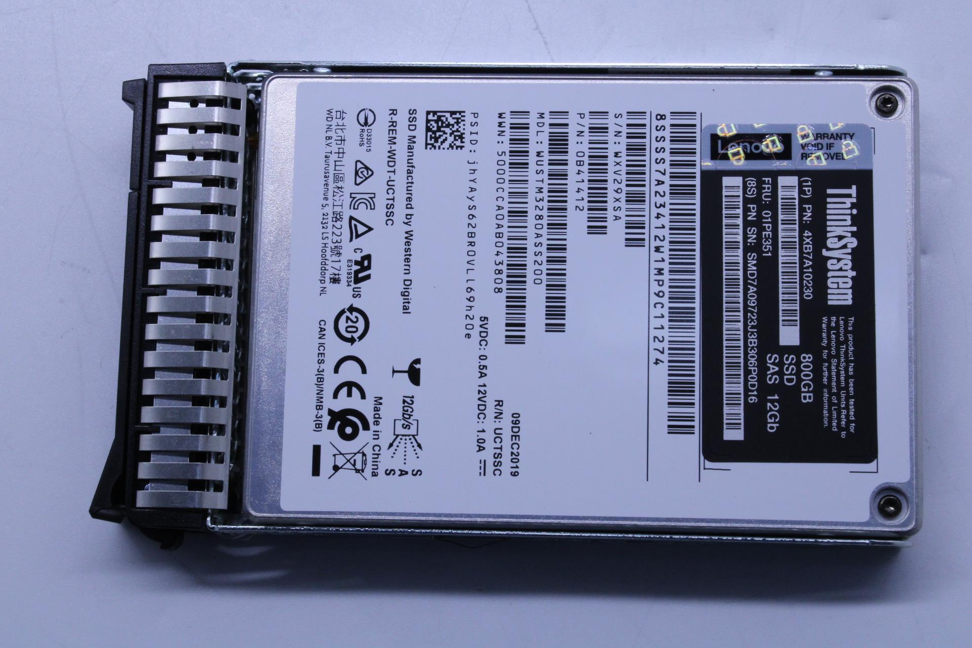 SSD накопитель Lenovo ThinkSystem 2.5" SS530 800GB Performance SAS 12Gb Hot Swap SSD (01PE351)