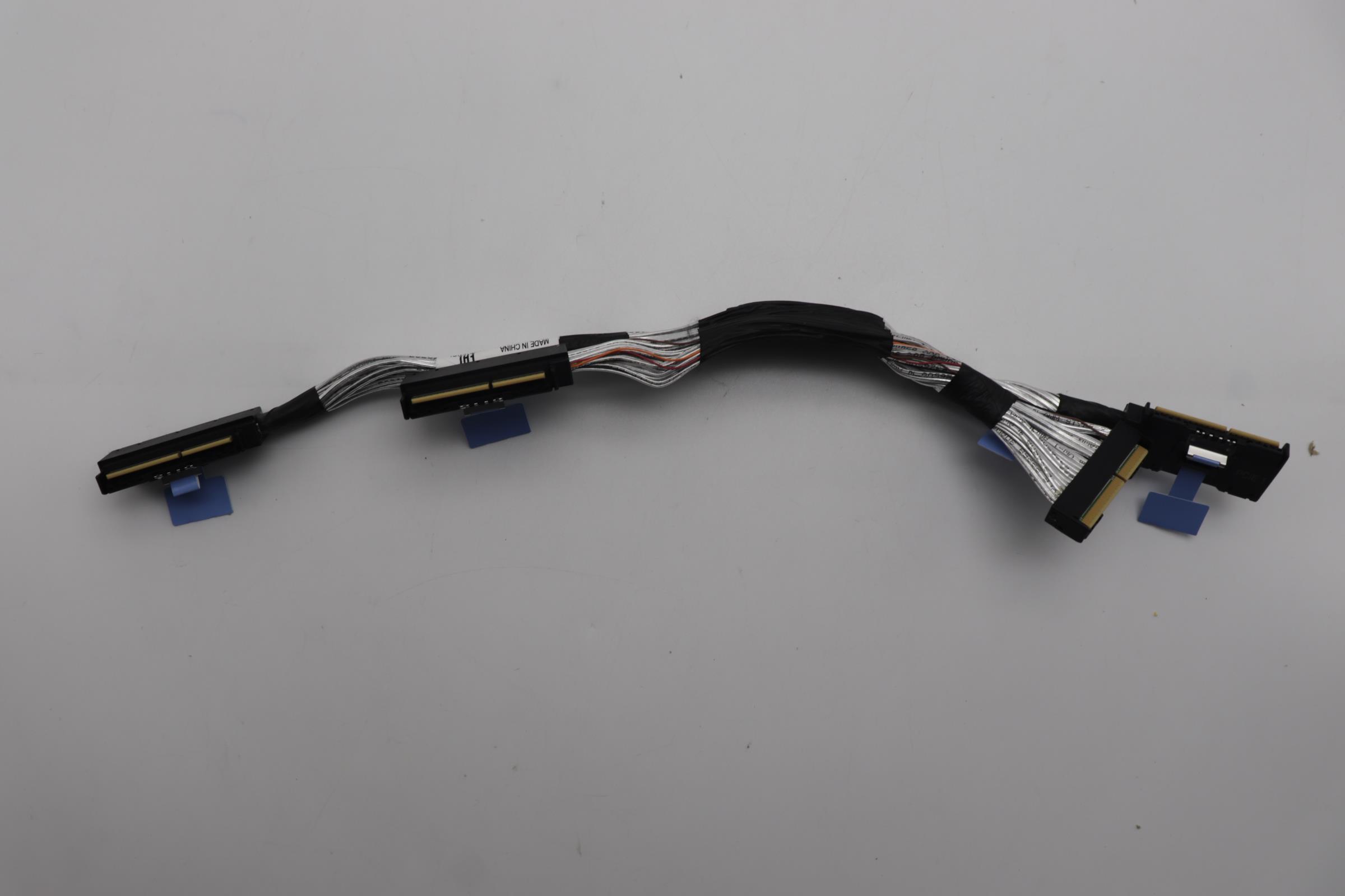 Кабель Lenovo Re-timer Bundle Cable, 291mm (03LD749)