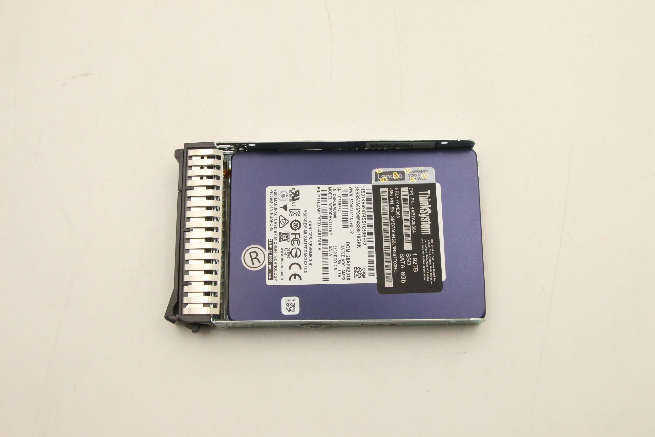 SSD накопитель Lenovo ThinkSystem 2.5" 5100 1.92TB Entry SATA 6Gb Hot Swap SSD (01PE063)